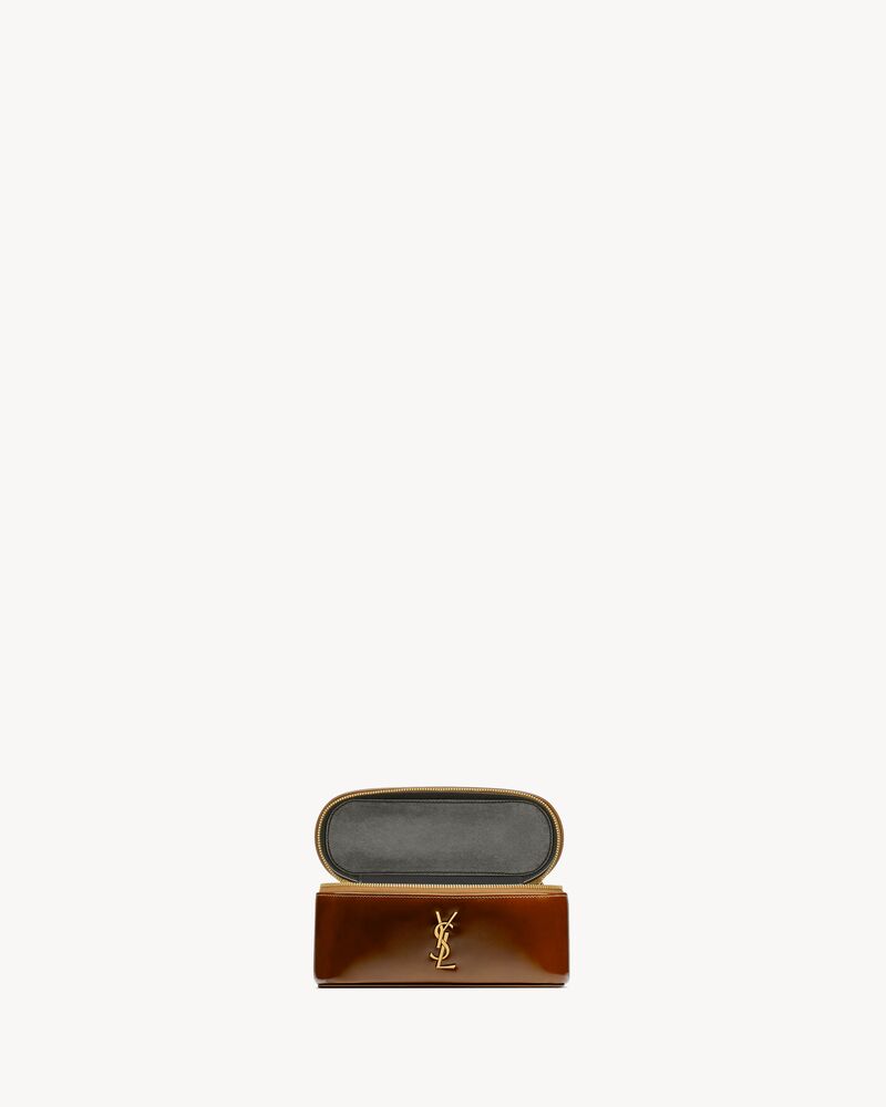 GABY vanity in patent leather