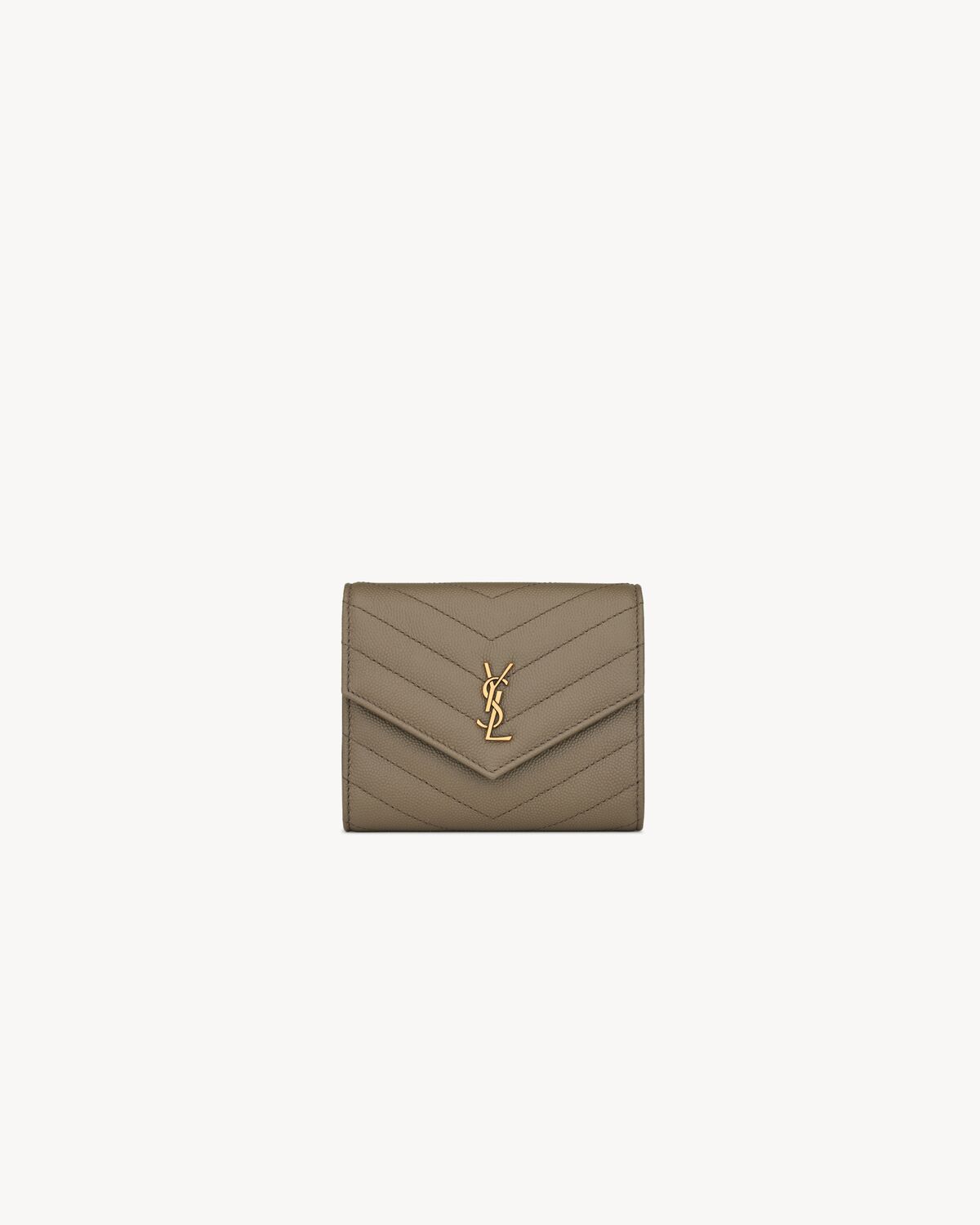 CASSANDRE compact tri fold wallet in GRAIN DE POUDRE leather in Beige ...