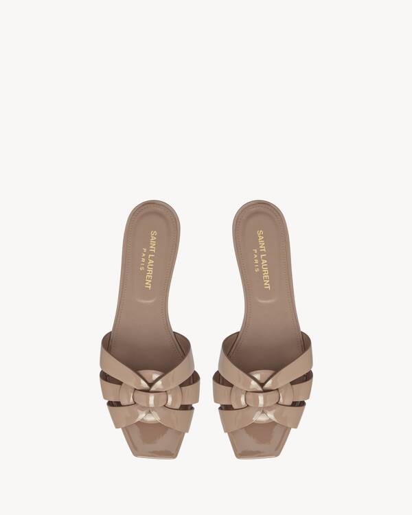 NU Pieds 05 Riemchensandale aus Lackleder in der Farbe beige rosé
