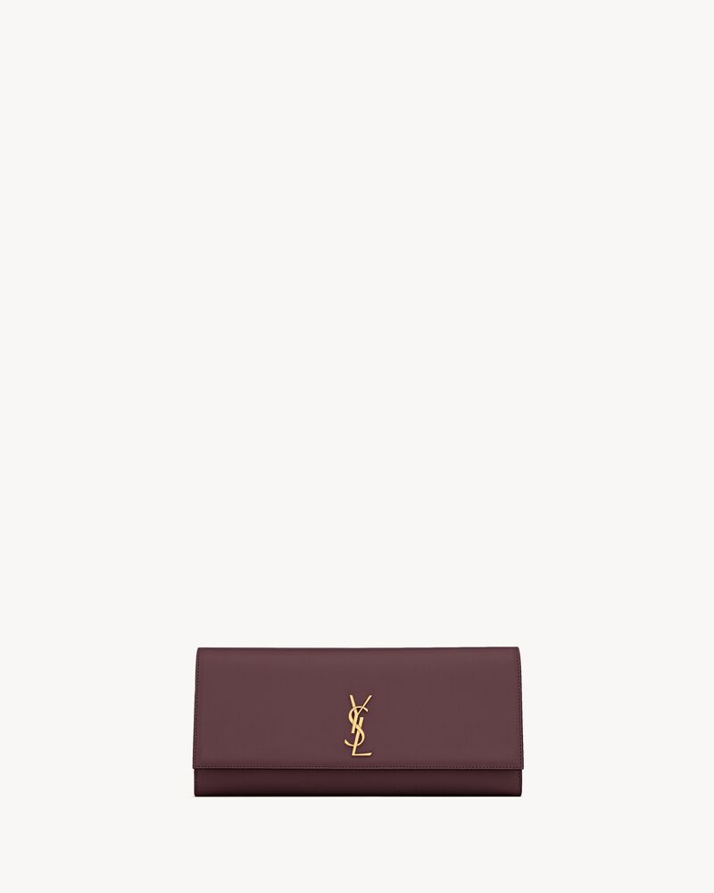 KATE clutch in grain de poudre leather