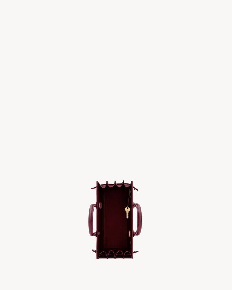 SAC DE JOUR in smooth leather – NANO
