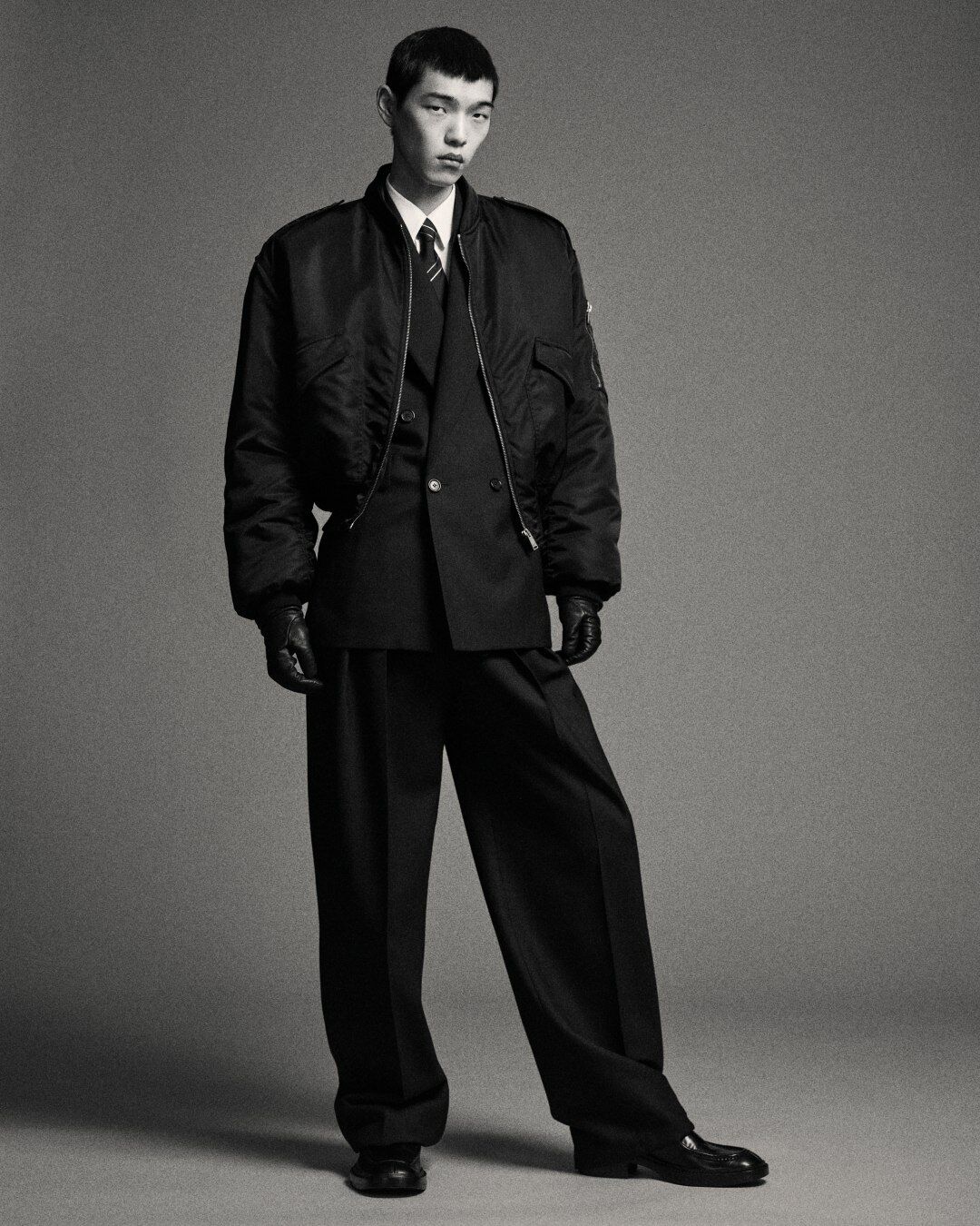 Pantalon taille basse en laine chinée