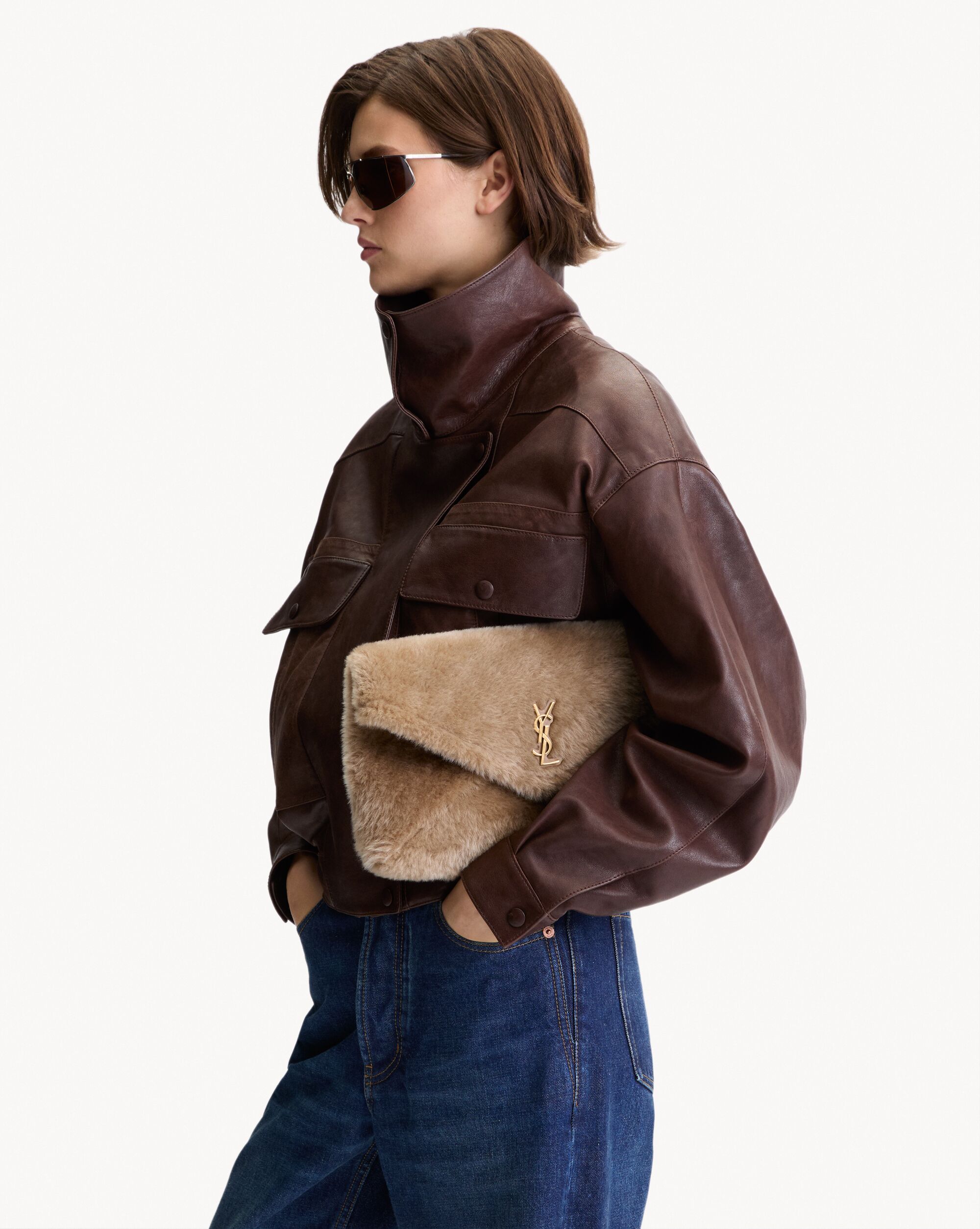CASSANDRE large envelope pouch in shearling