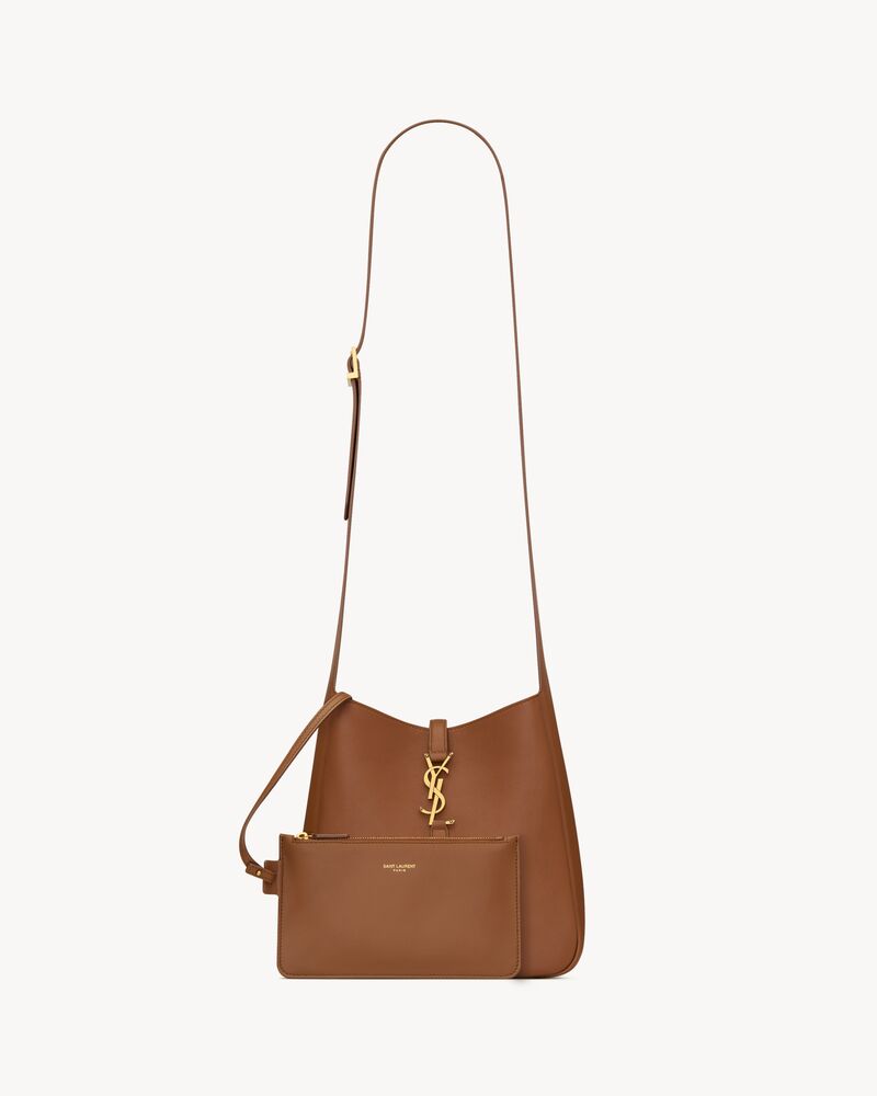 LE 5 À 7 supple crossbody in grained leather
