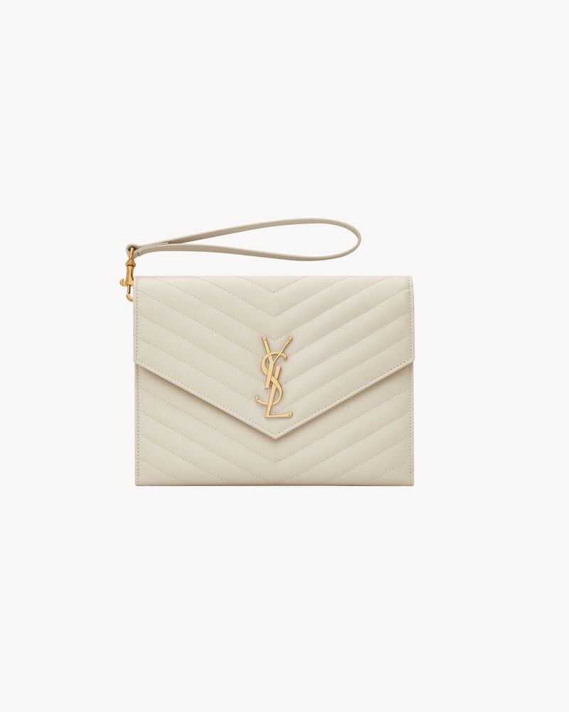 CASSANDRE Cartera de mano de piel acolchada y repujada grain de poudre