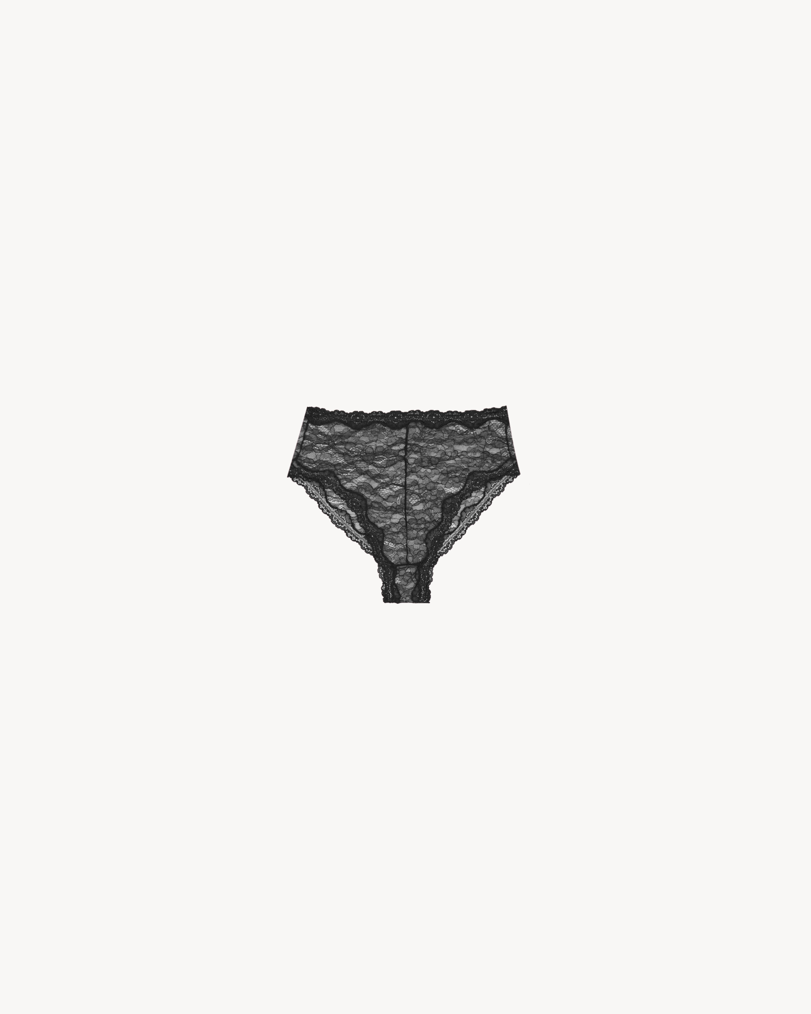 Culotte en dentelle
