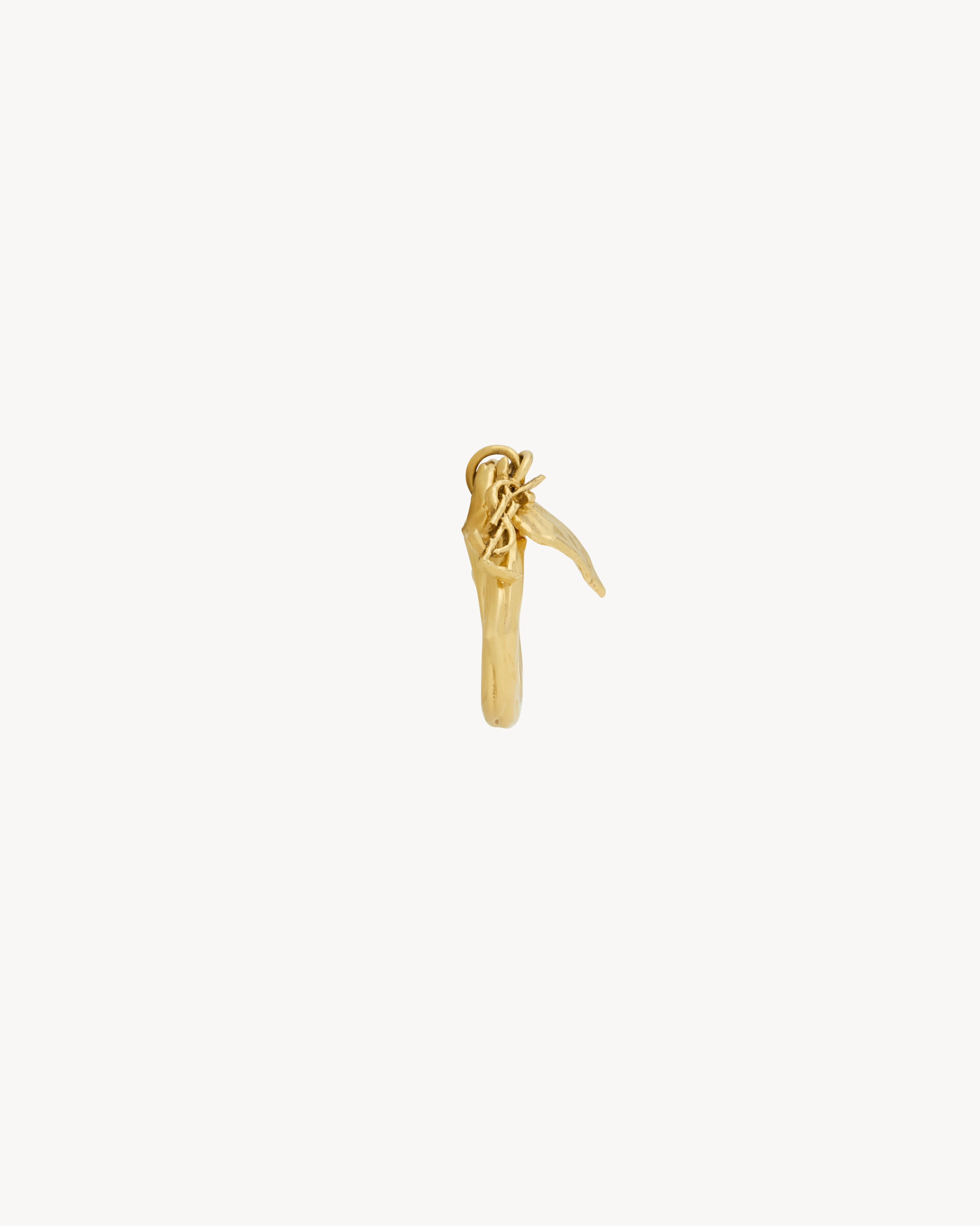 CASSANDRE leaf charm ring in metal