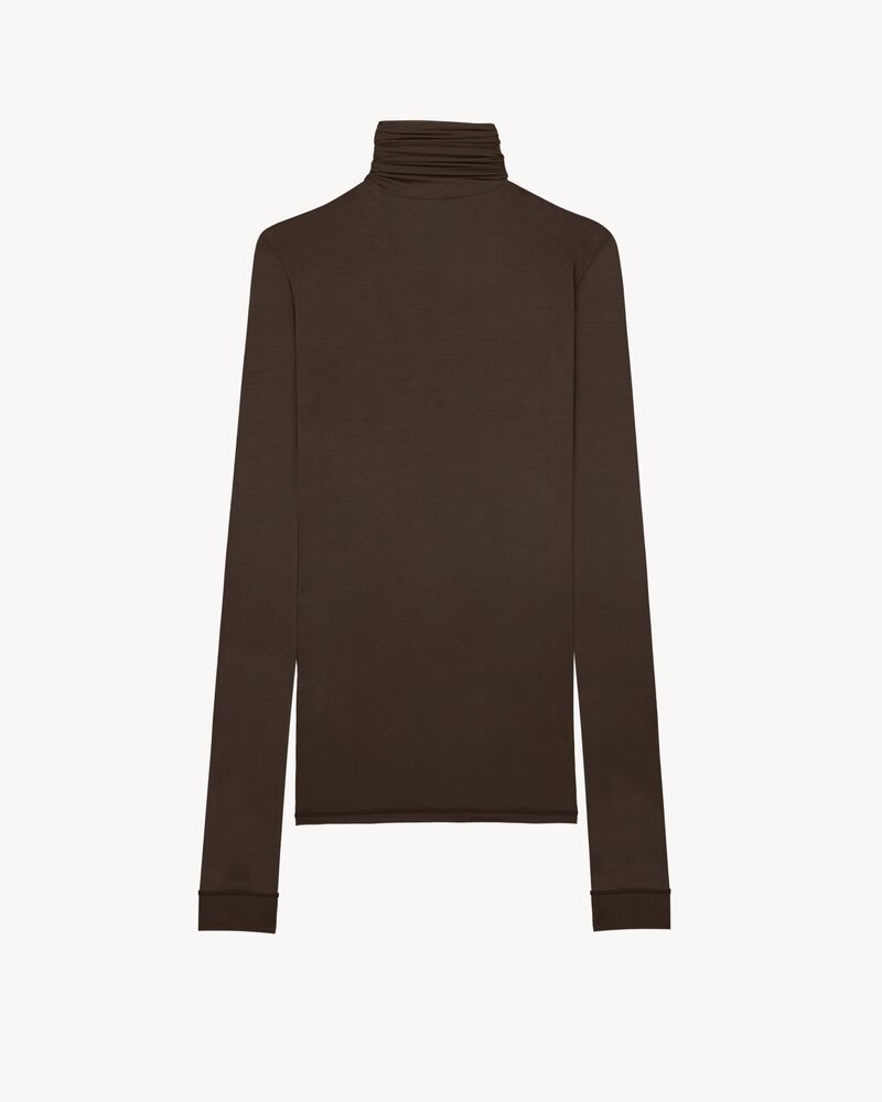 blusa com gola alta em jersey elástico