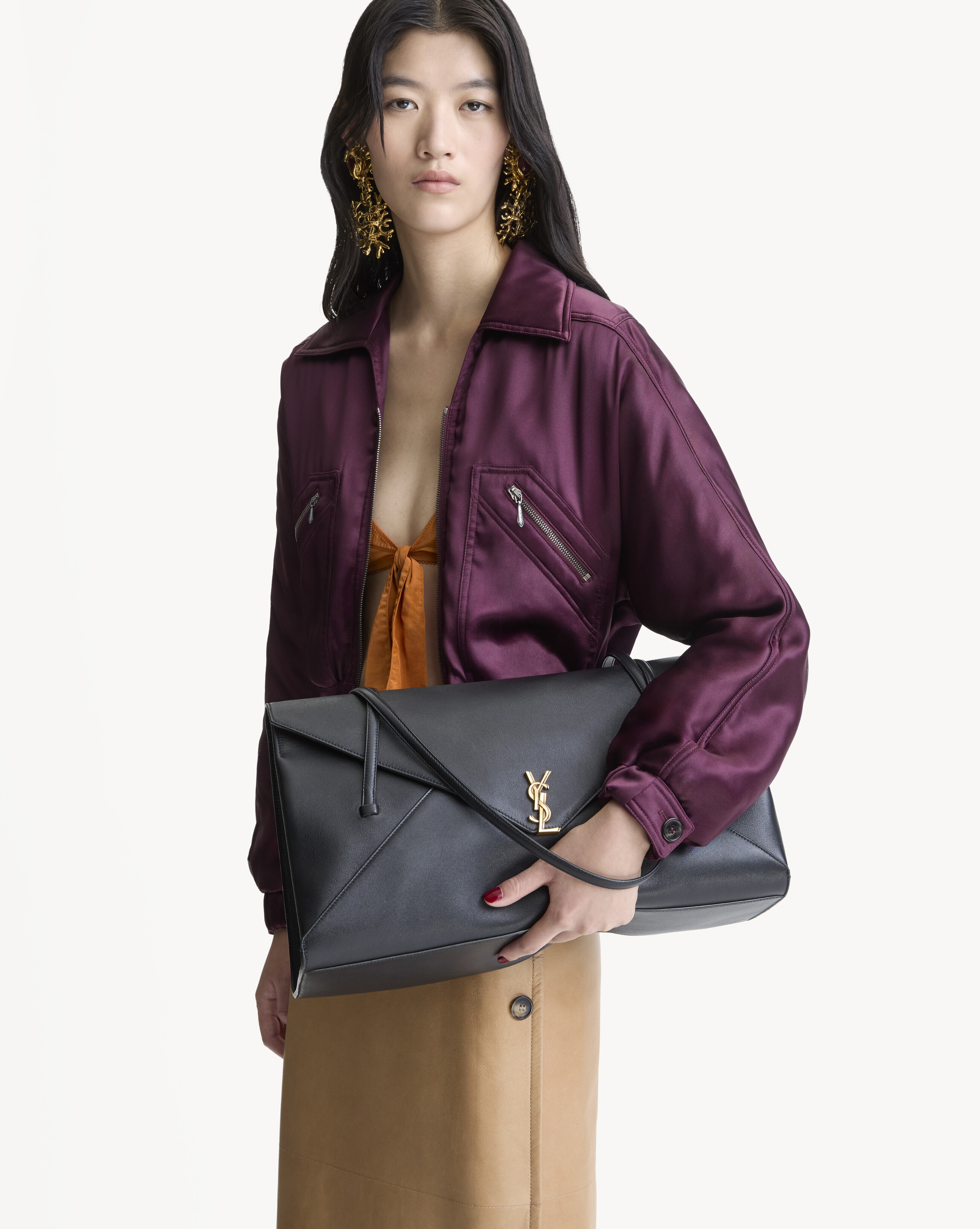 SIMONE medium in soft leather