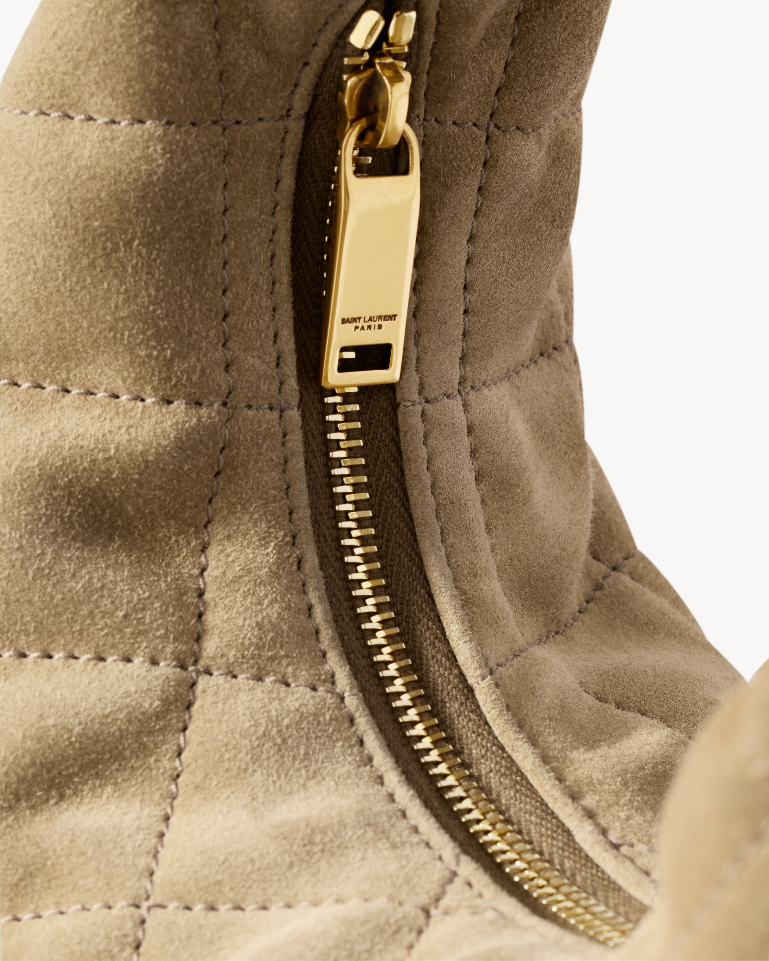 ICARINO in quilted suede