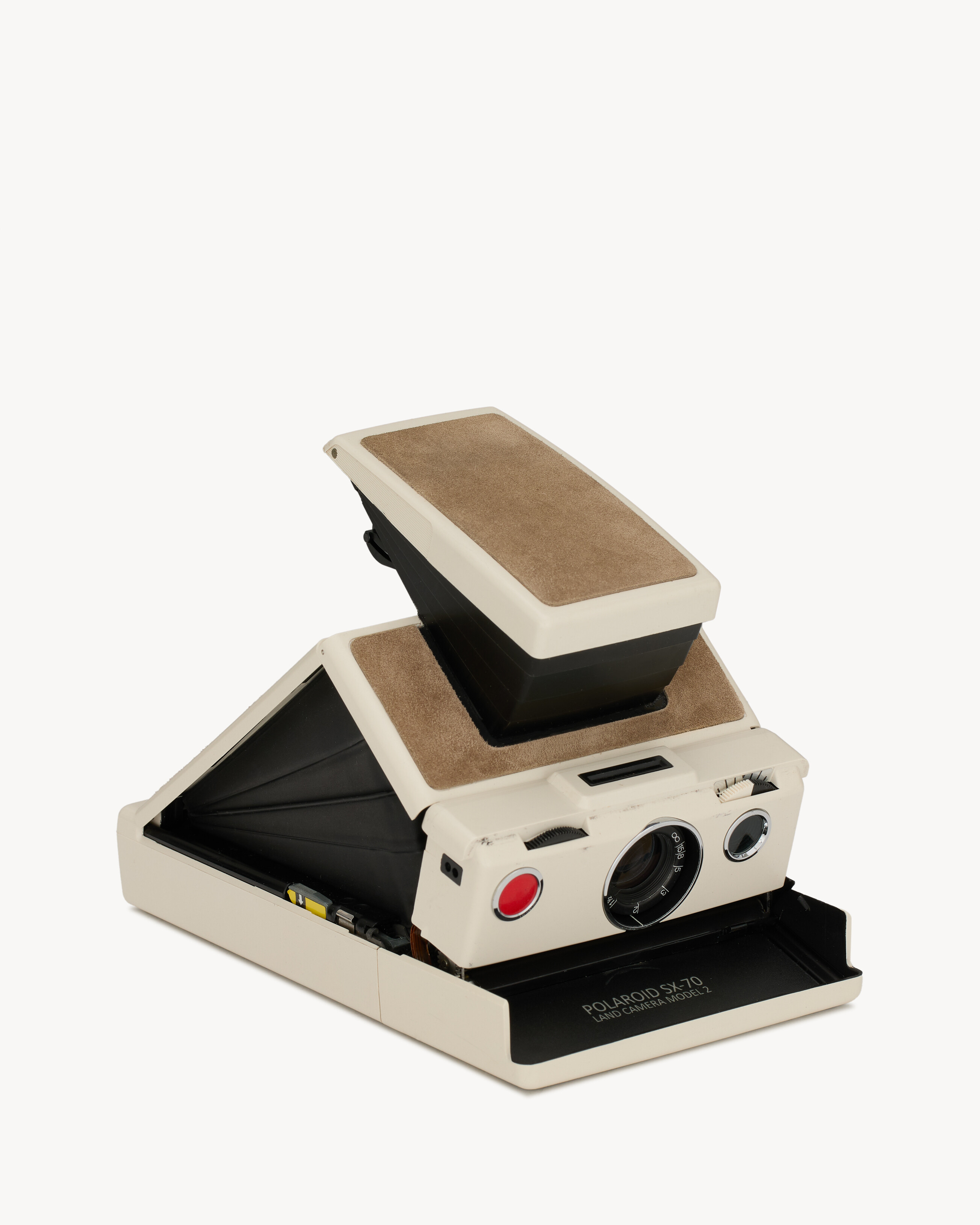 POLAROID SX-70 CAMERA
