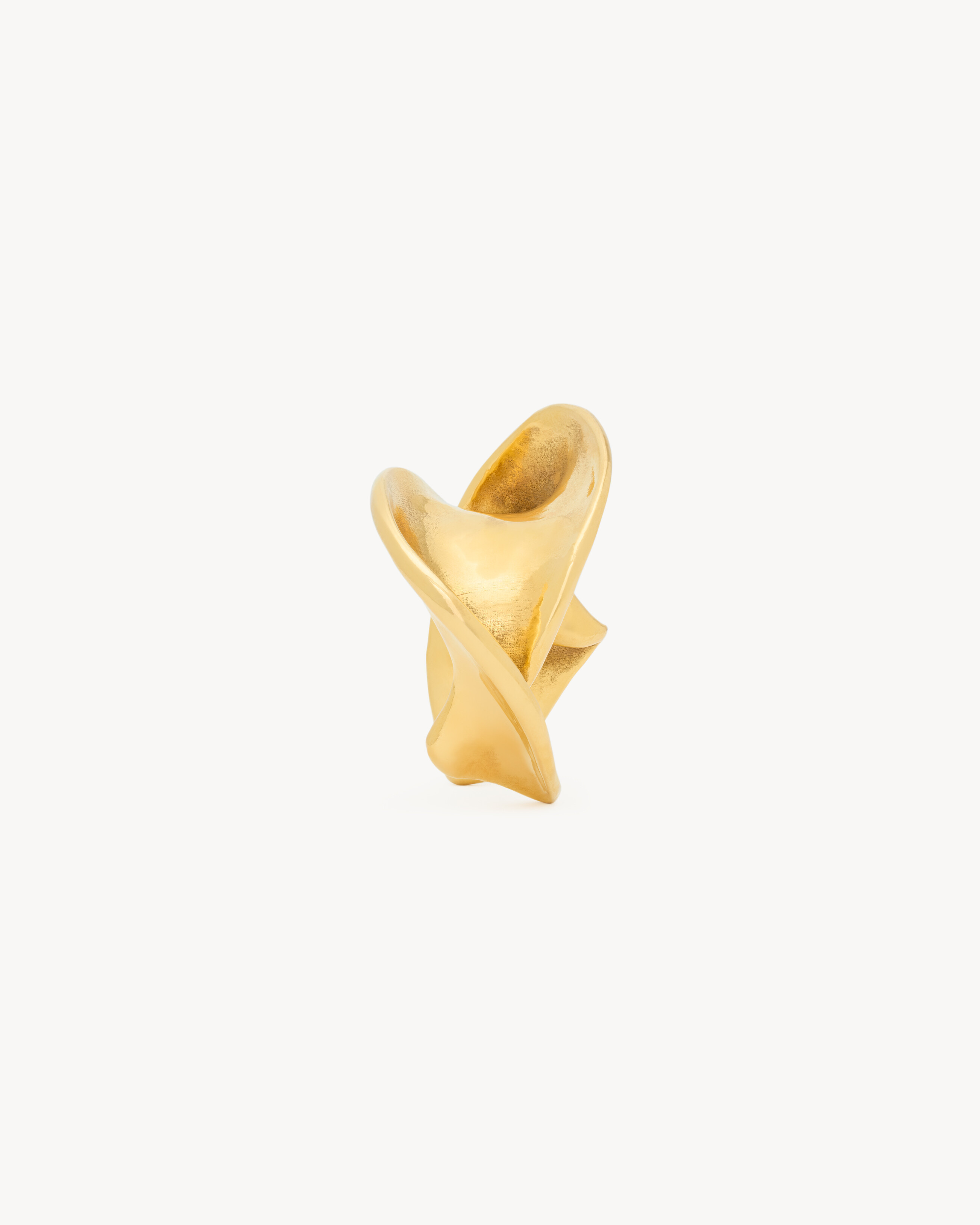wavy cuff in metal