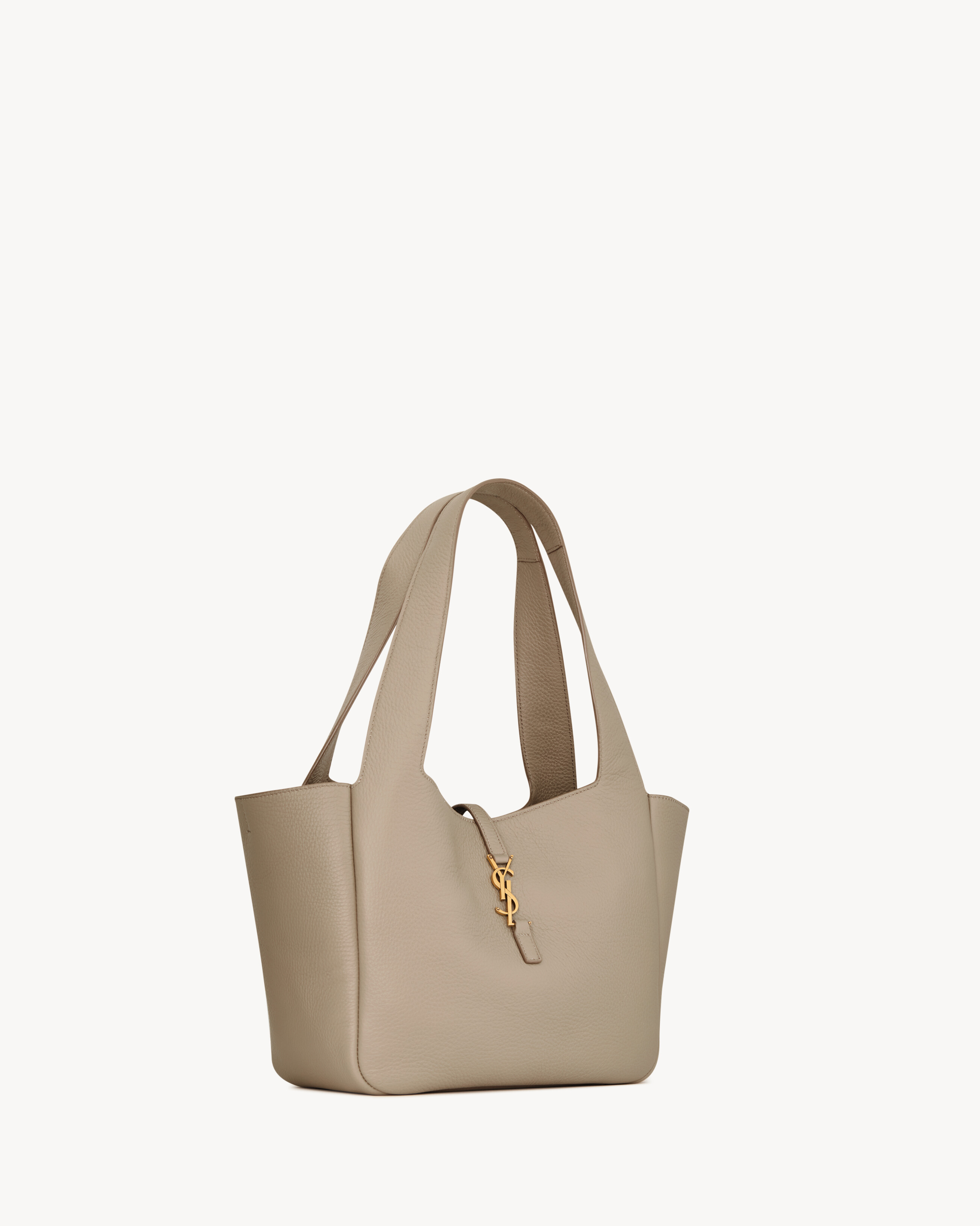 LE 5 À 7 SMALL BEA in grained leather