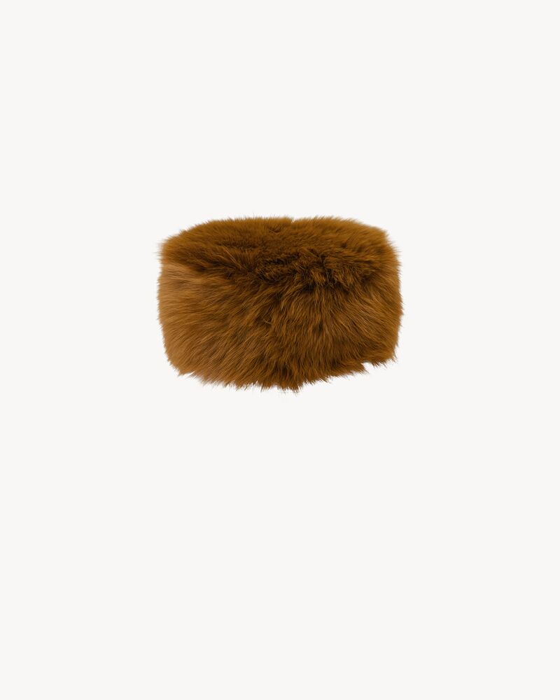 chapéu pillbox em shearling