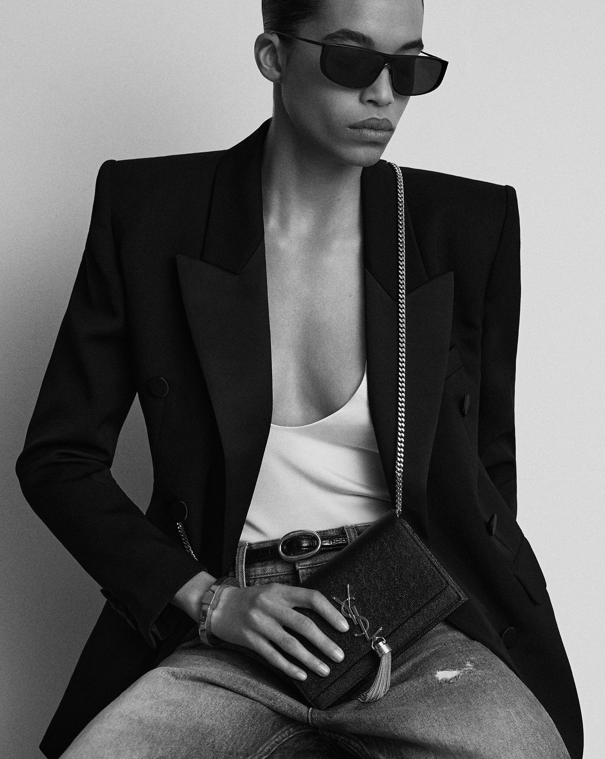 KATE SMALL TASSEL IN GRAIN DE POUDRE EMBOSSED LEATHER