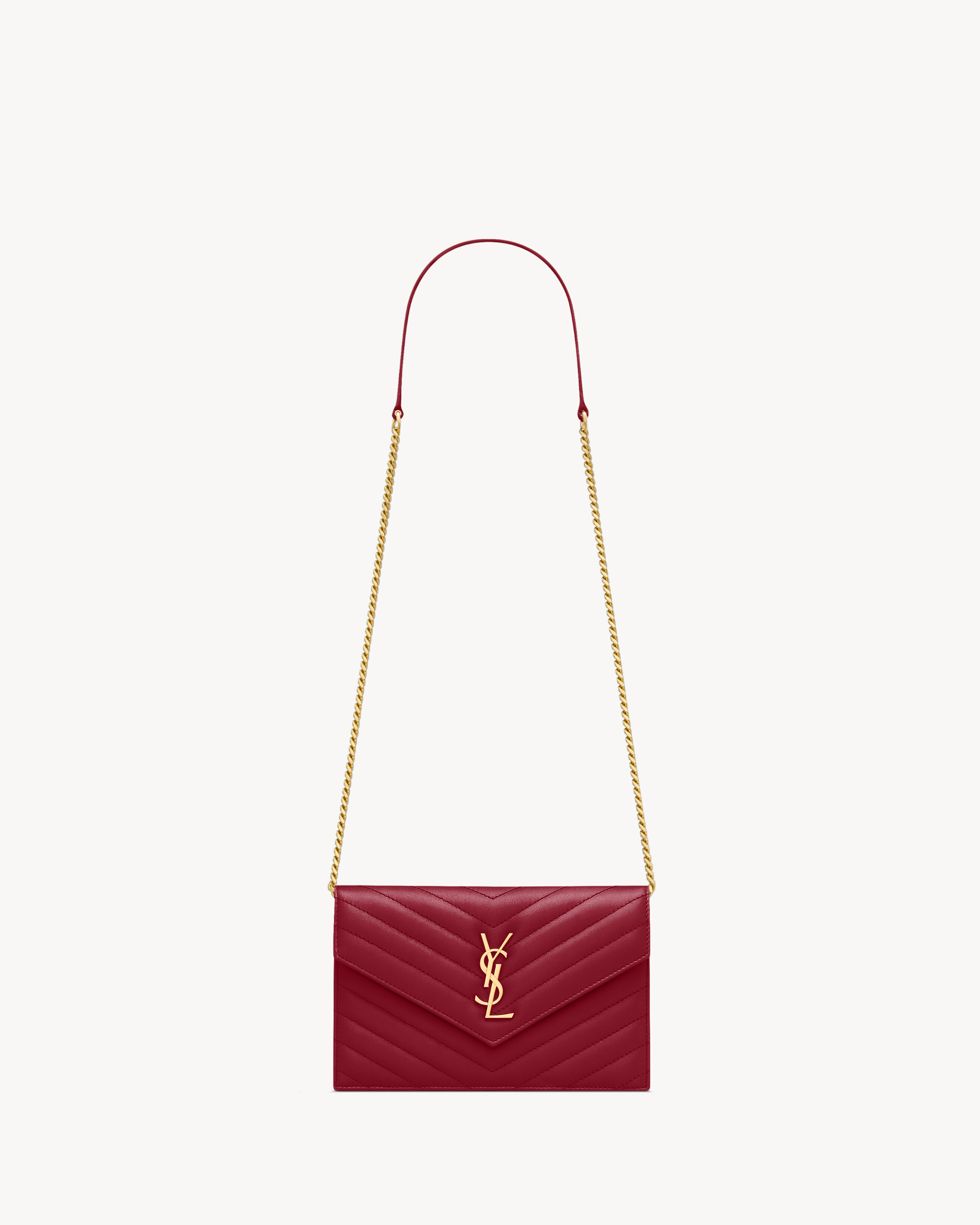 CASSANDRE Envelope-Portemonnaie aus Lammleder mit Kette