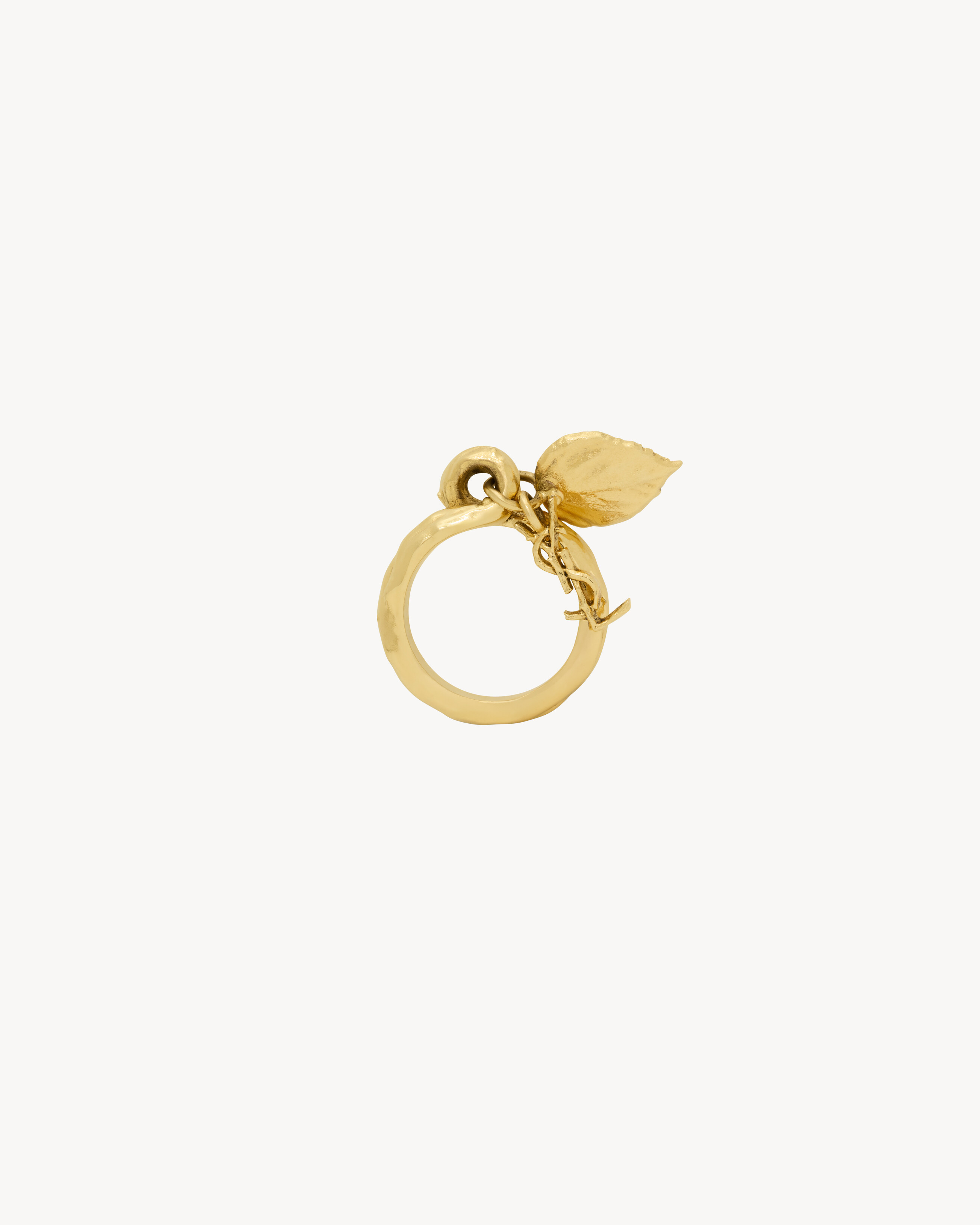 CASSANDRE leaf charm ring in metal