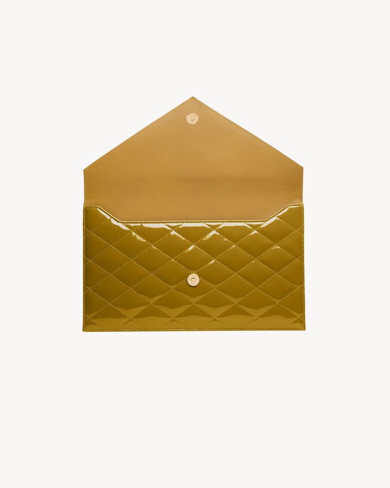 PARIS pouch in patent leather