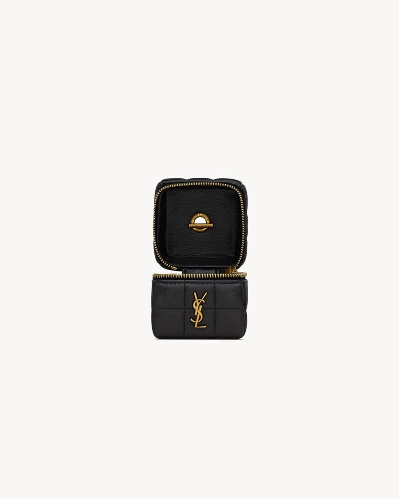 CASSANDRE MATELASSÉ CARRÉ mini cube on chain in lambskin