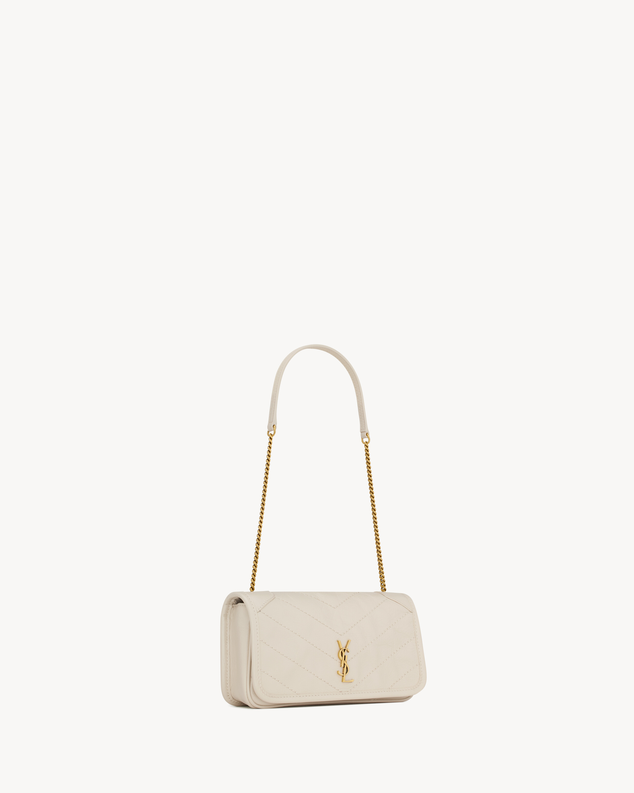 NIKI chain pouch in vintage leather