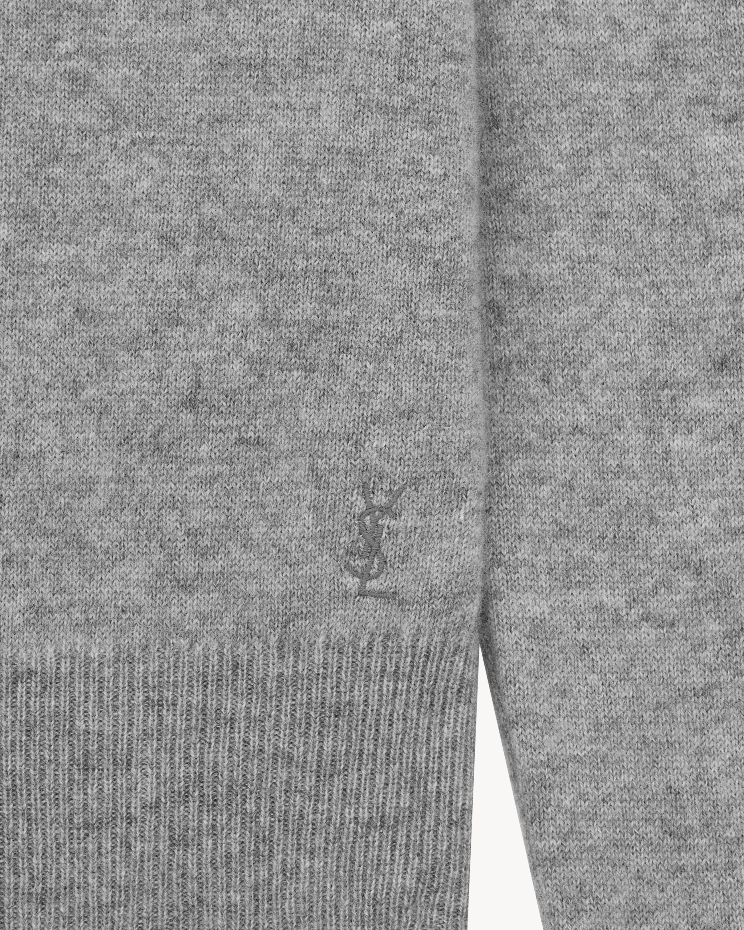 TURTLENECK SWEATER IN CASHMERE