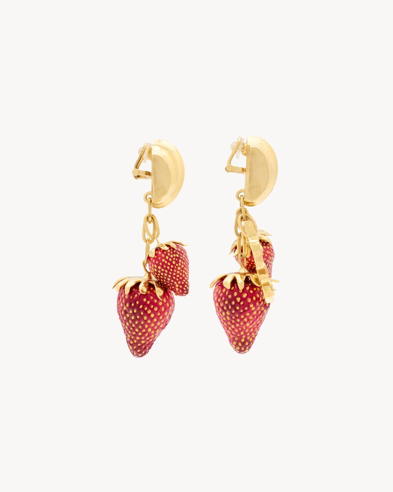 CASSANDRE strawberry earrings in resin and metal