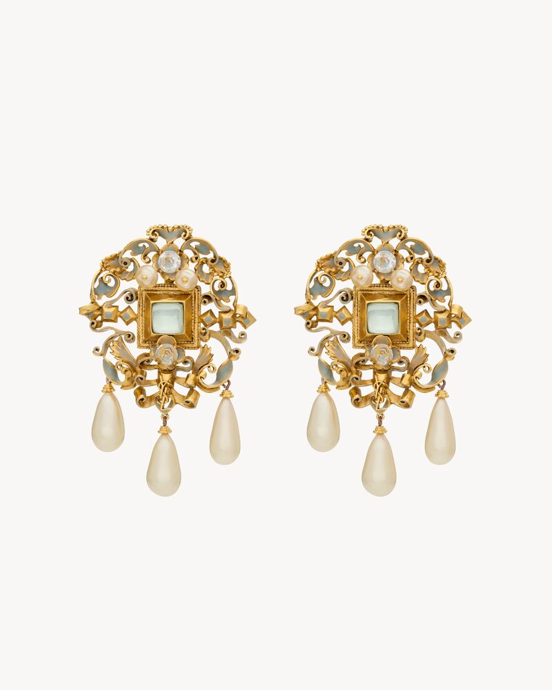 princess earrings in resin and metal