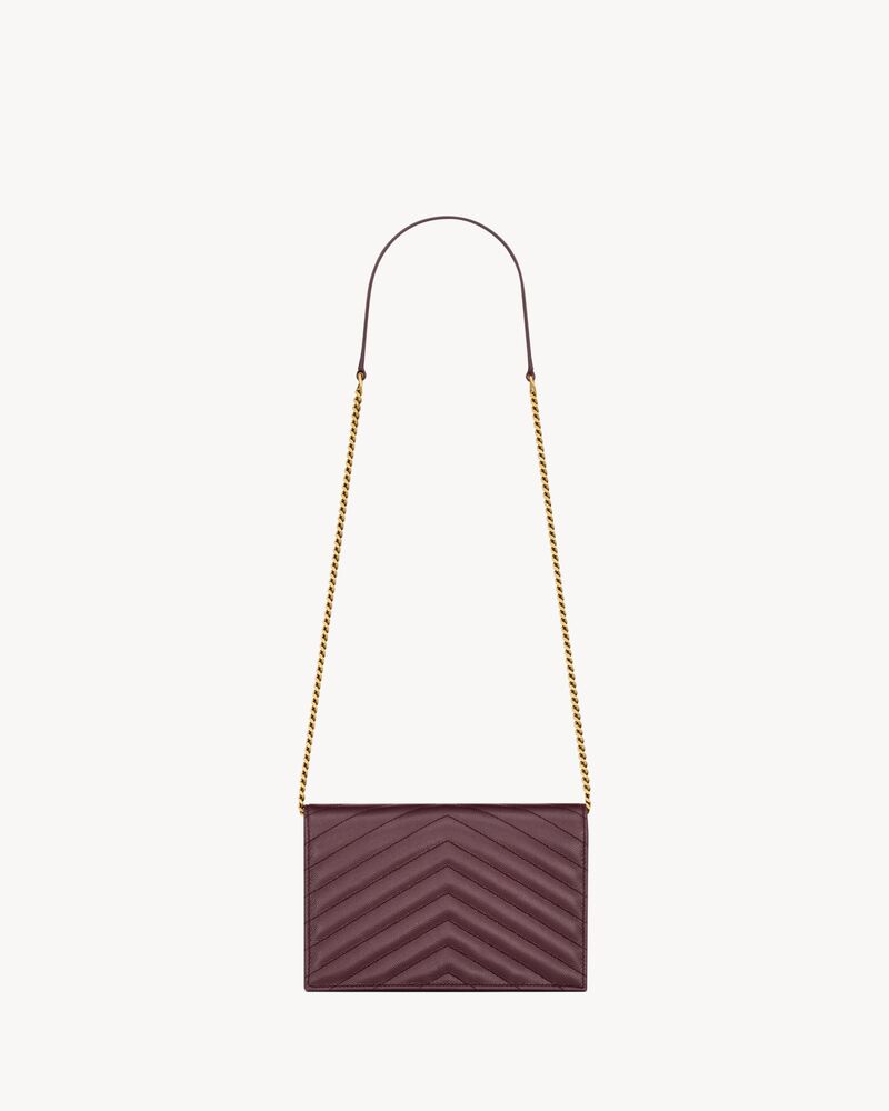CASSANDRE envelope chain wallet in GRAIN DE POUDRE leather