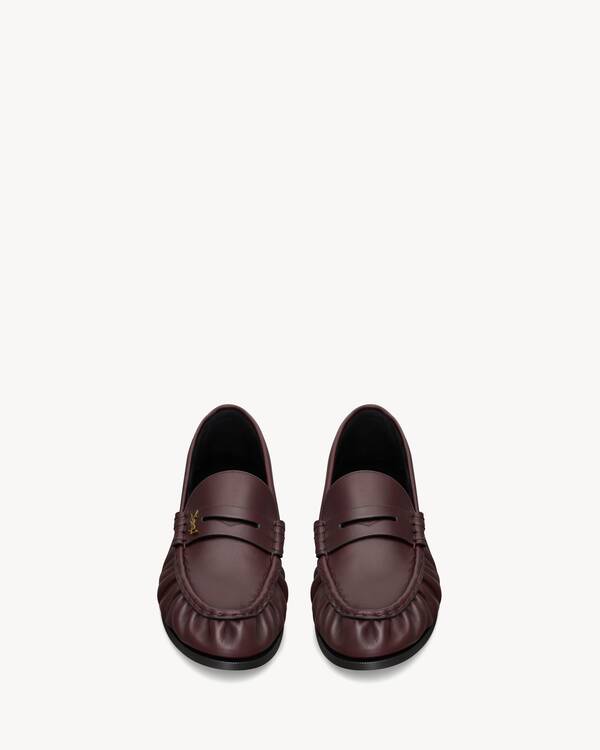 猫4匹います:Yves Saint Laurent ローファー A002CJAAGXG6110_A.jpg?v=2