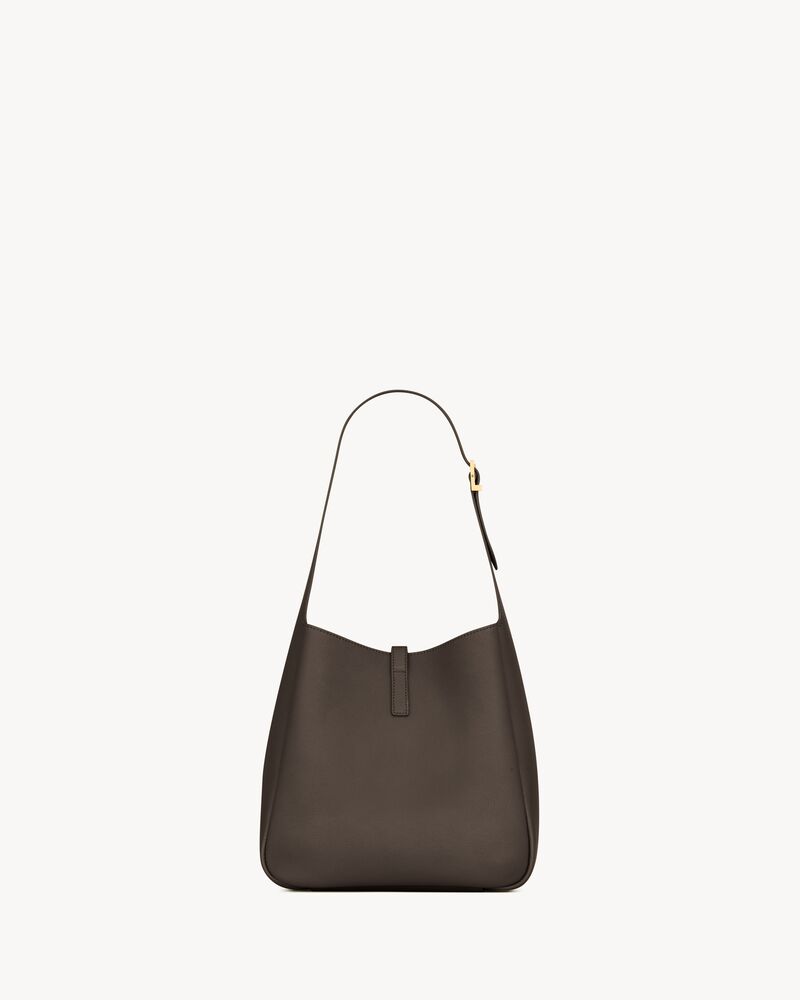 LE 5 À 7 supple small in grained leather