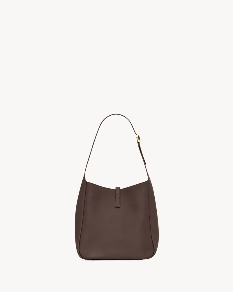 LE 5 À 7 supple small in grained leather