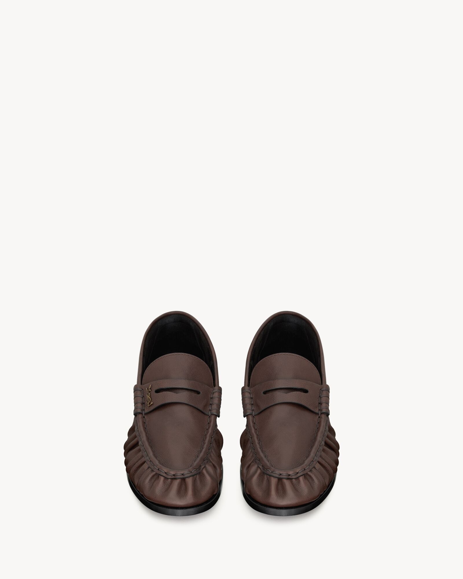 LE LOAFER supple in matte leather — 81890825VAA2128