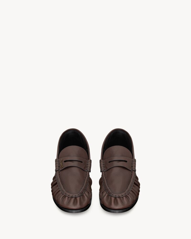LE LOAFER SUPPLE en cuir mat