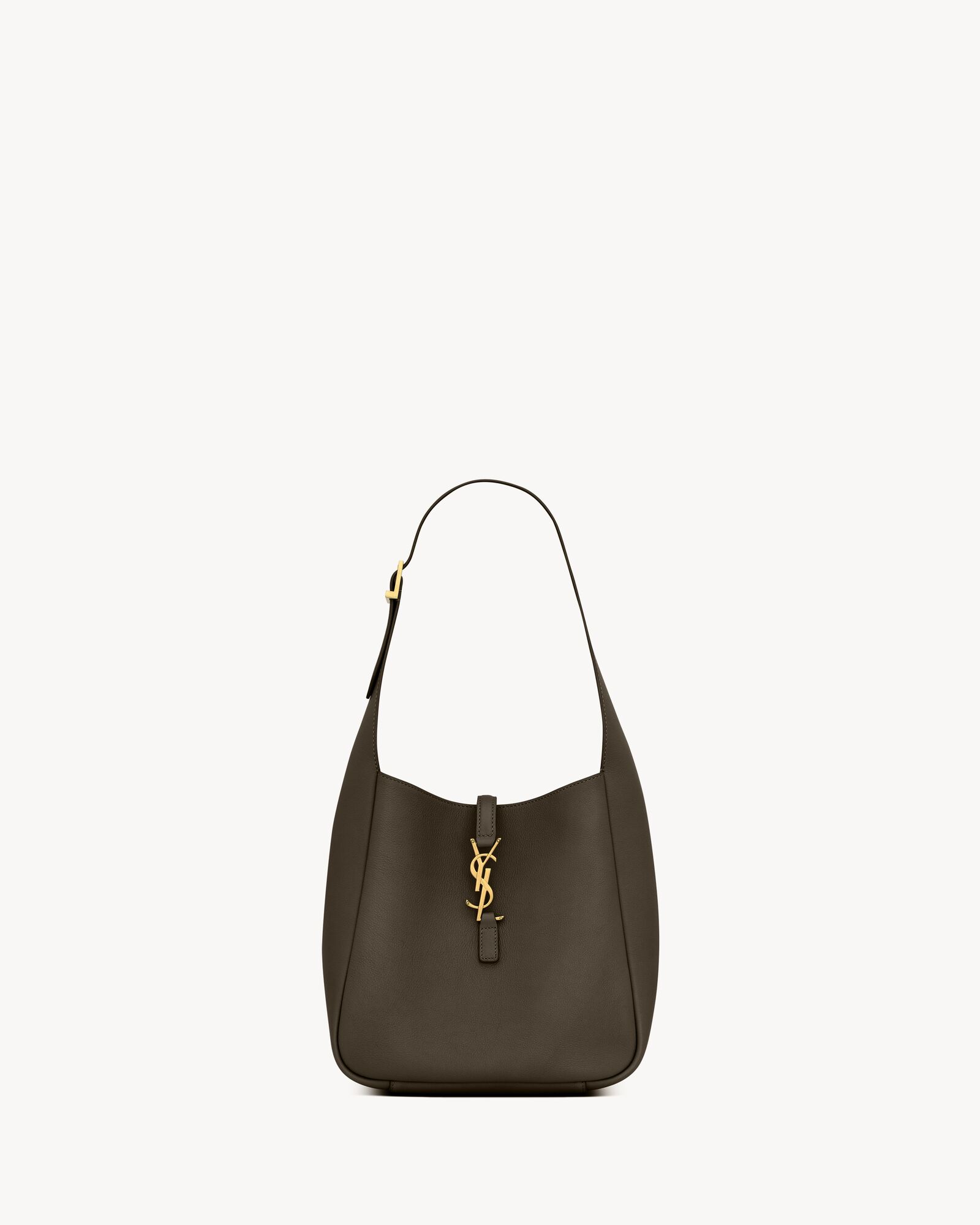 LE 5 À 7 supple small IN GRAINED LEATHER — 850533AAAUQ3212