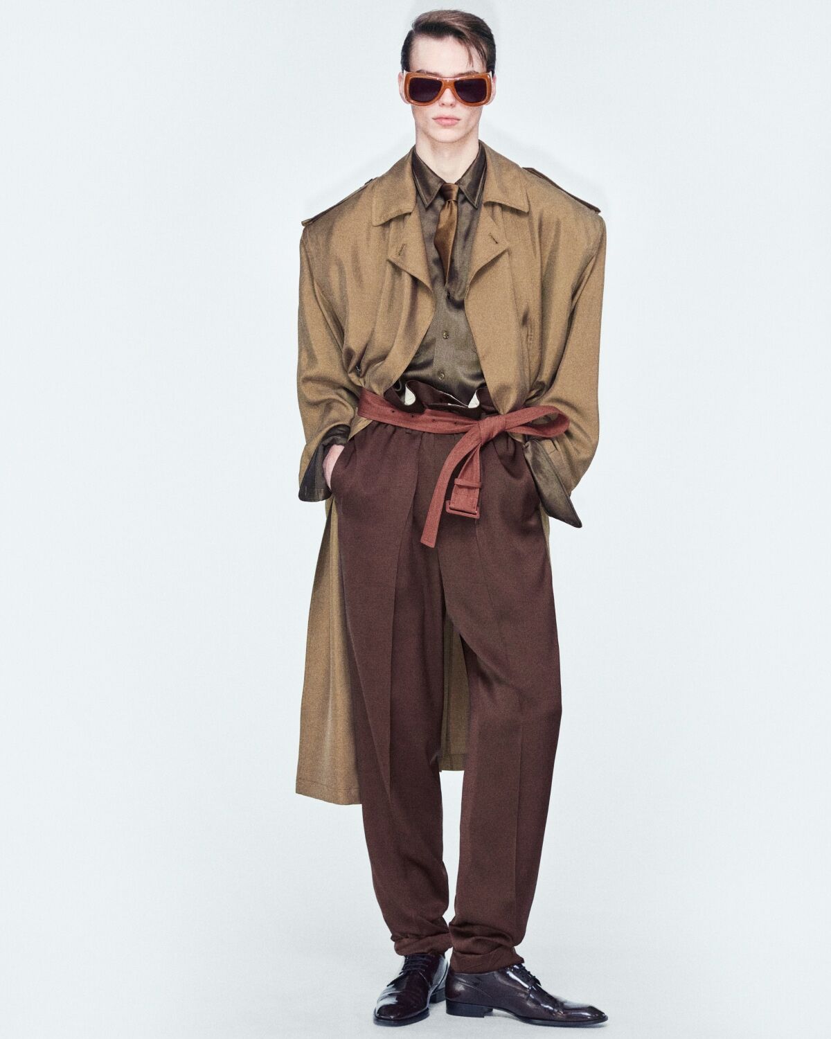 broad-shoulder trench coat in silk serge