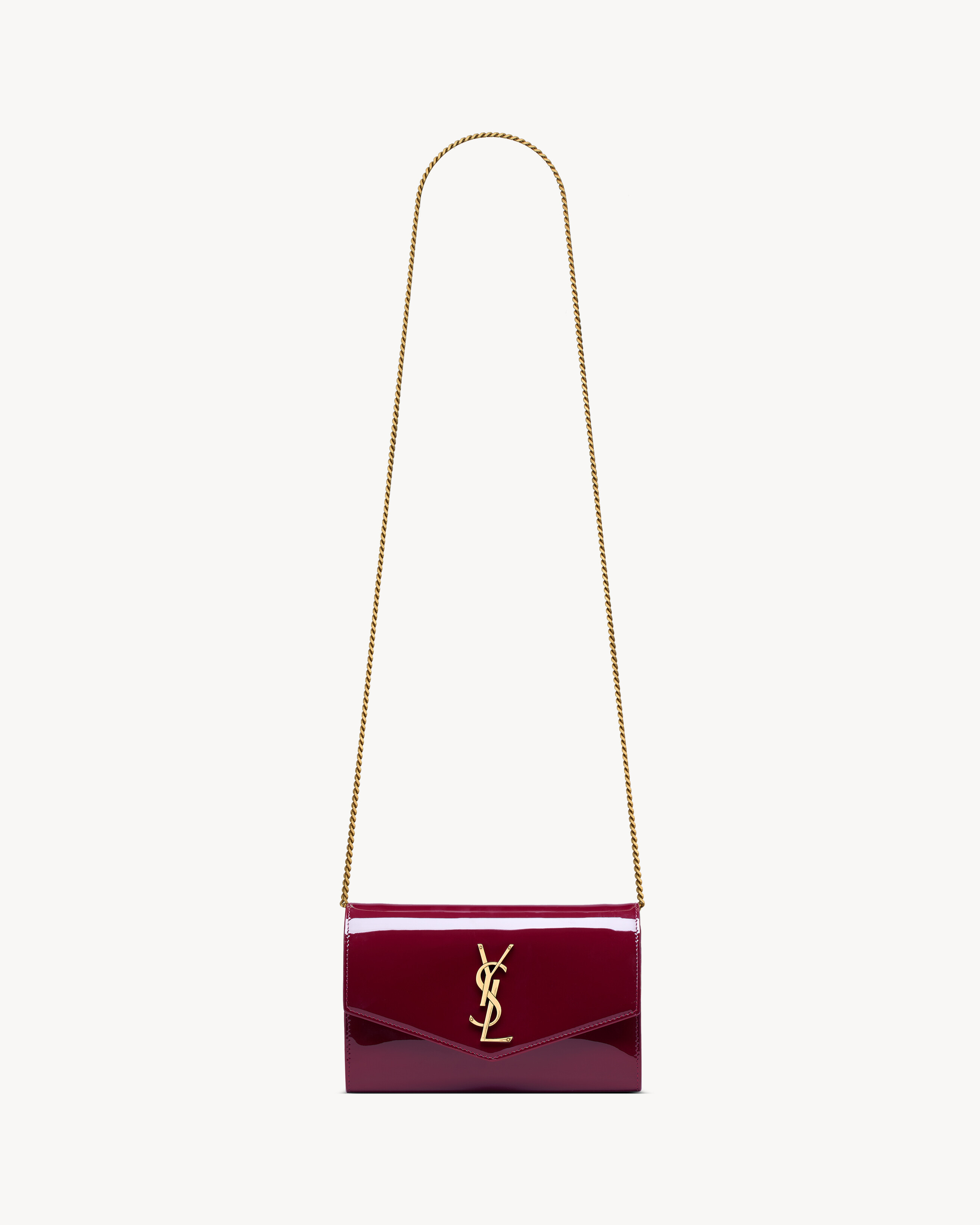 UPTOWN CHAIN WALLET IN PATENT LEATHER