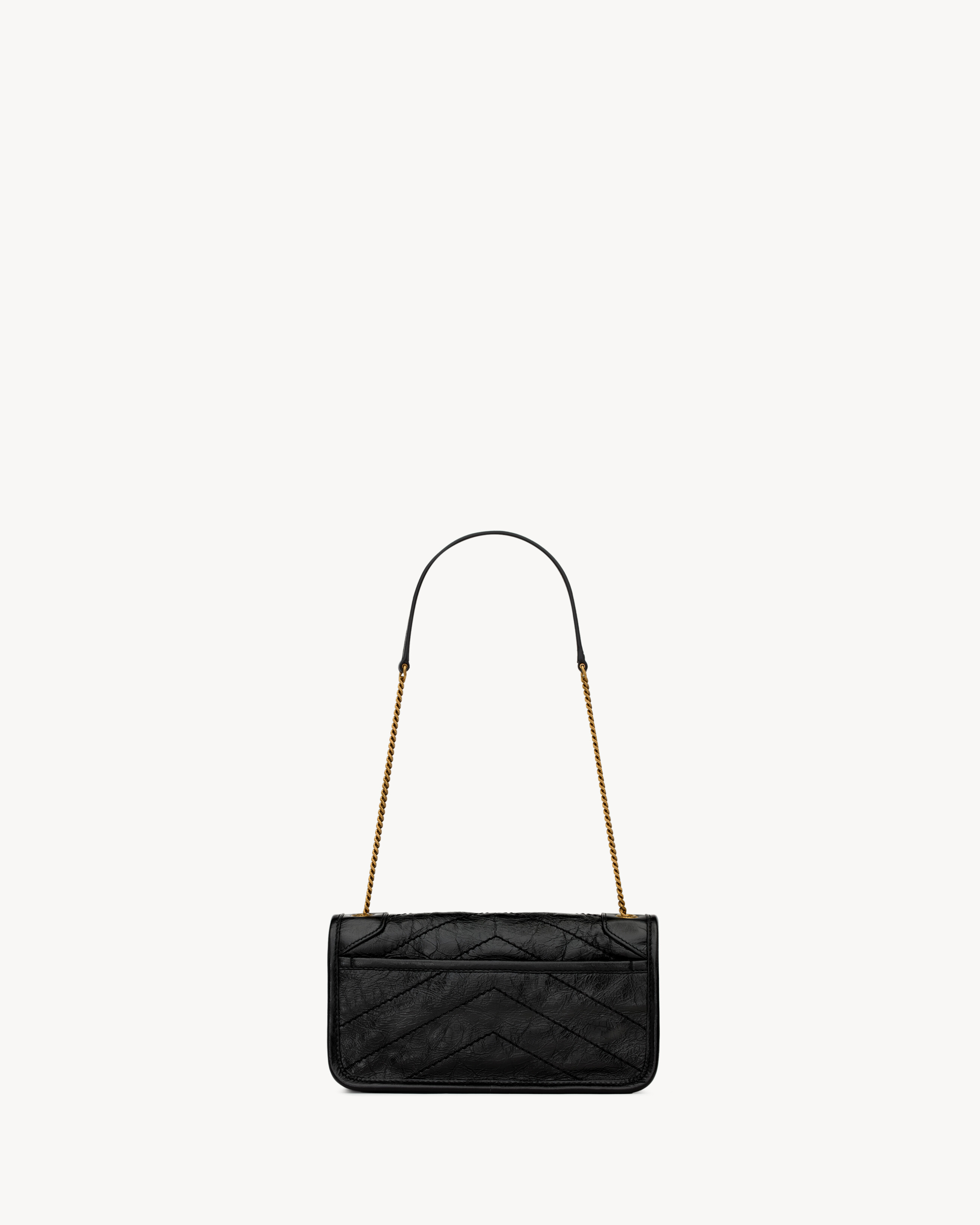 NIKI chain pouch in vintage leather