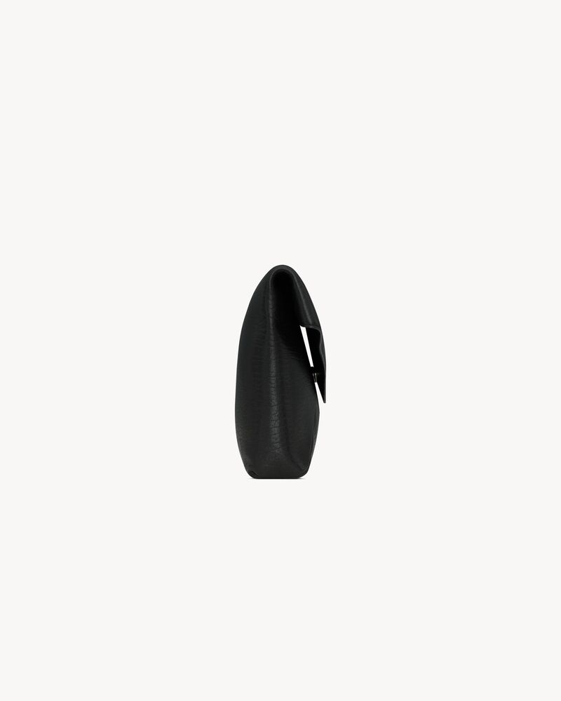CASSANDRE large envelope pouch in lambskin