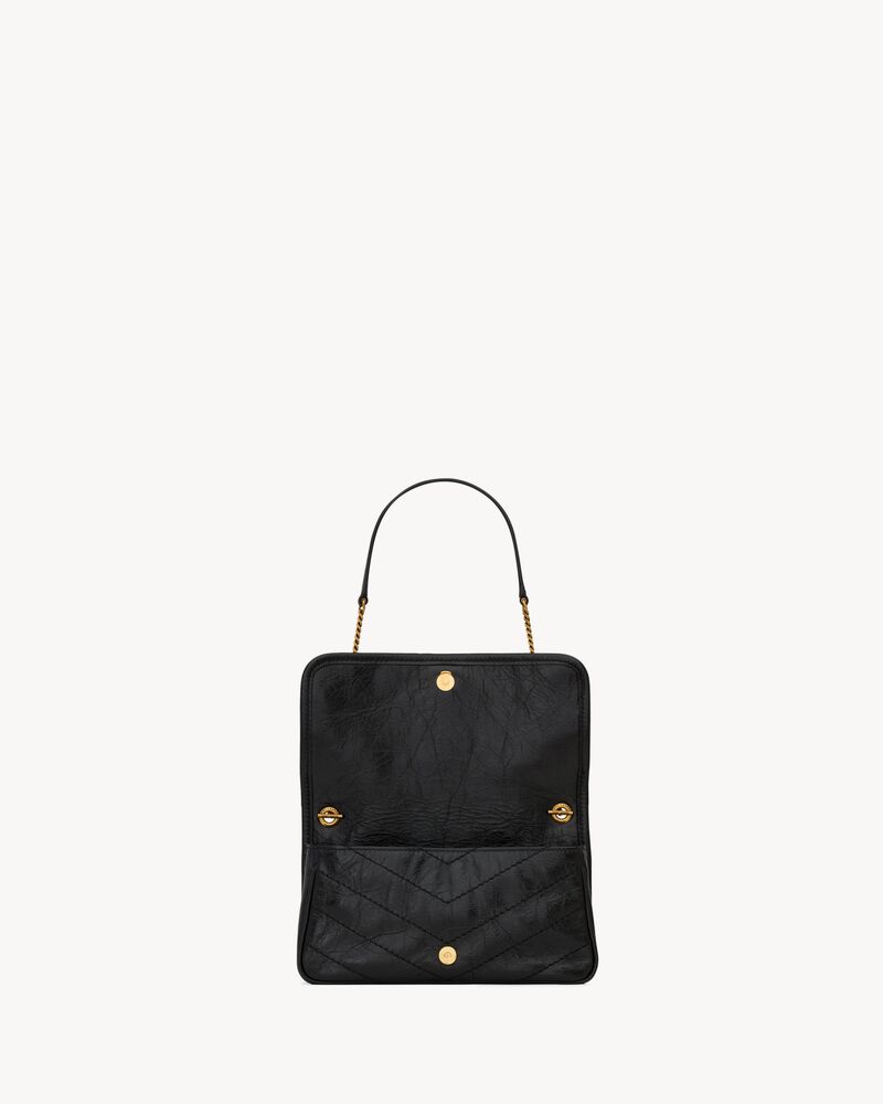NIKI chain pouch in vintage leather