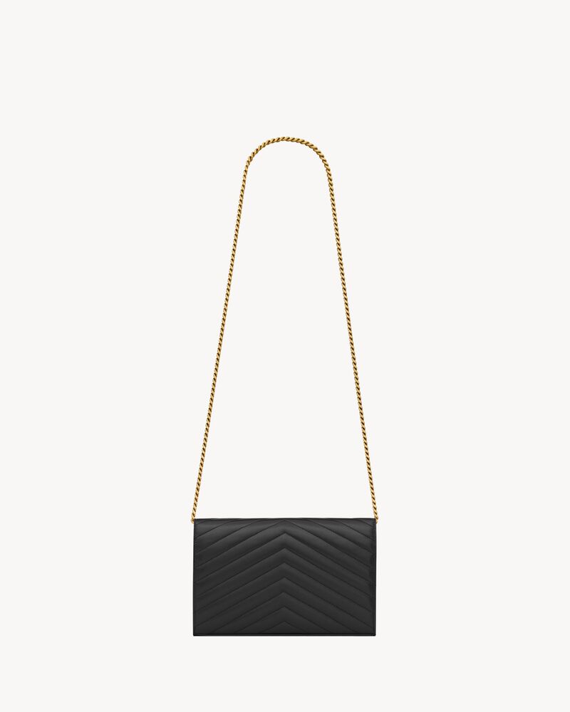 Cartera con cadena Cassandre de piel de cordero