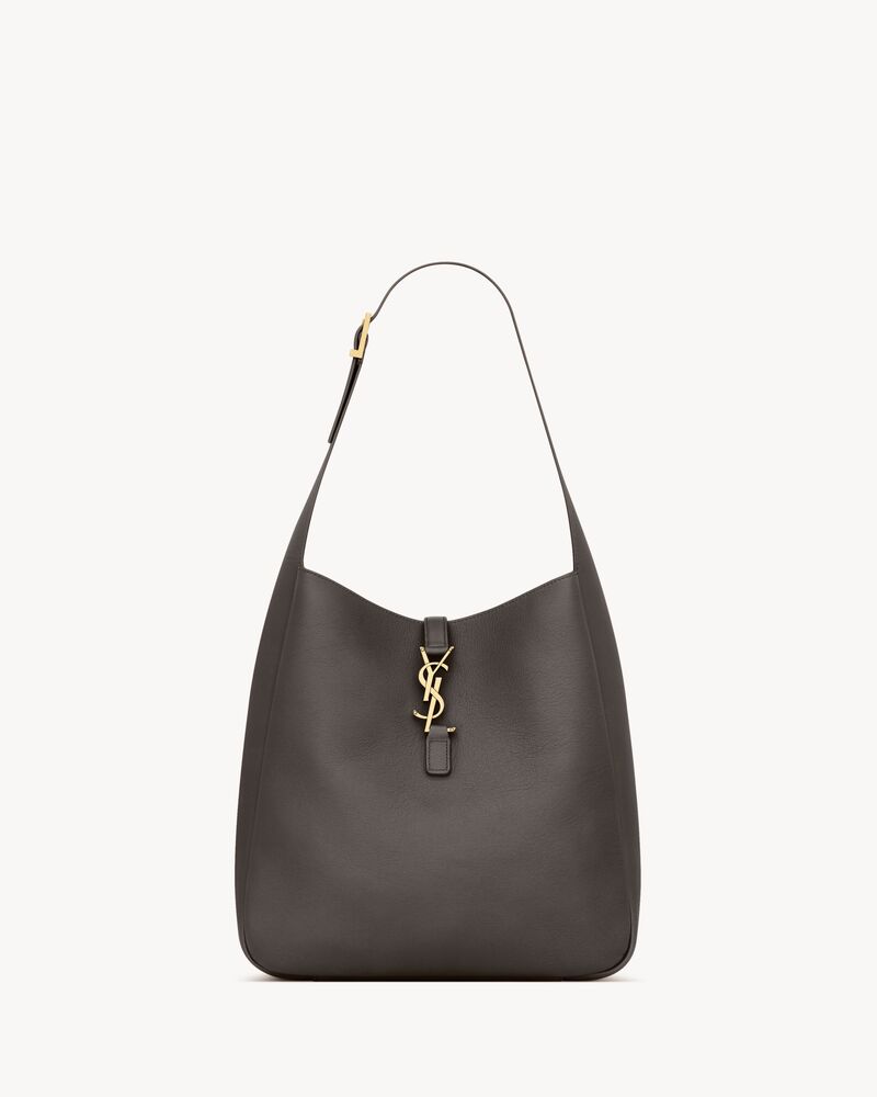 LE 5 À 7 supple large in grained leather