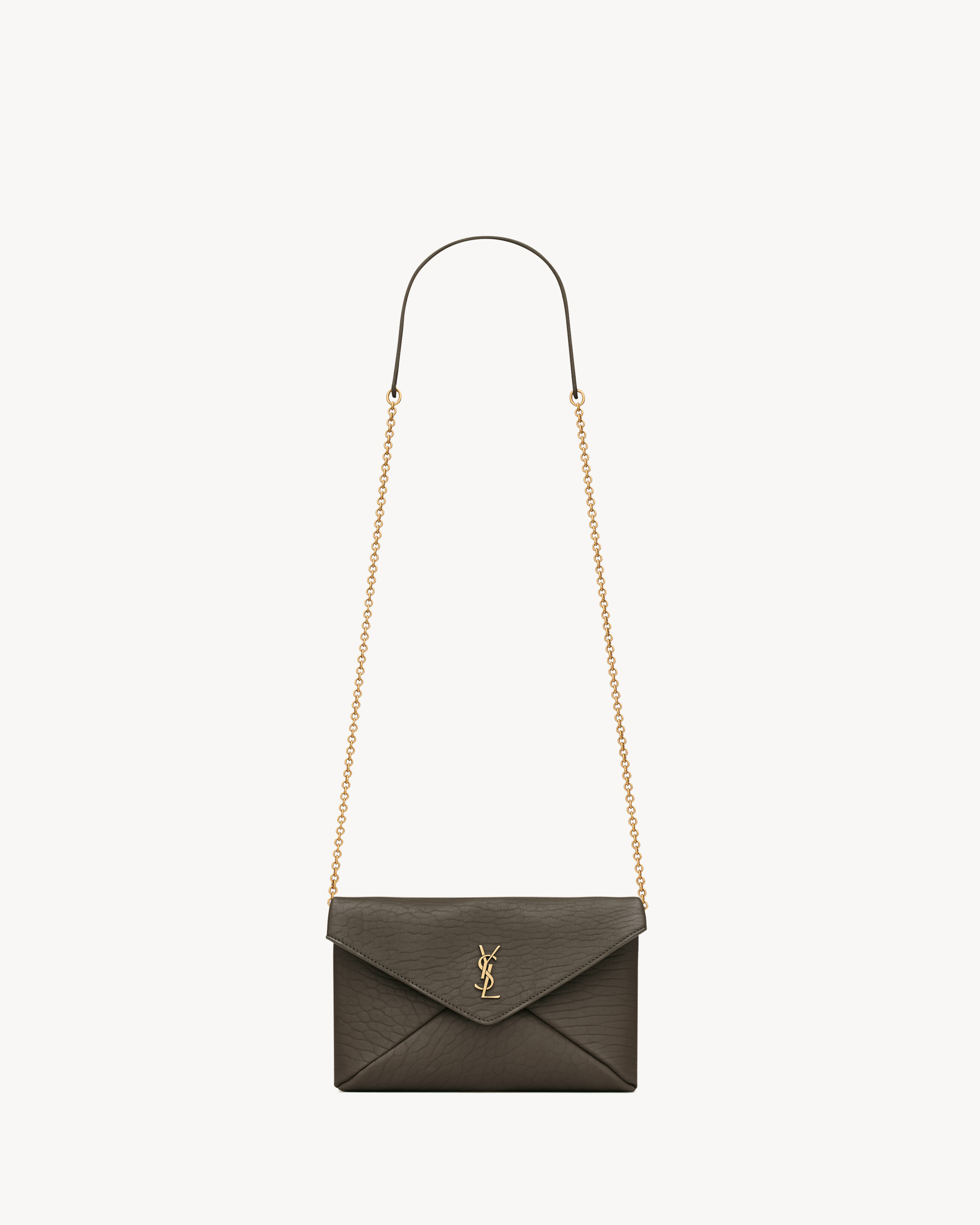 CASSANDRE small chain pouch in lambskin