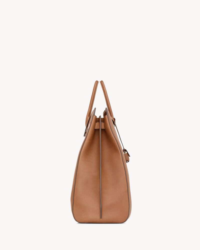 SAC DE JOUR large in leather