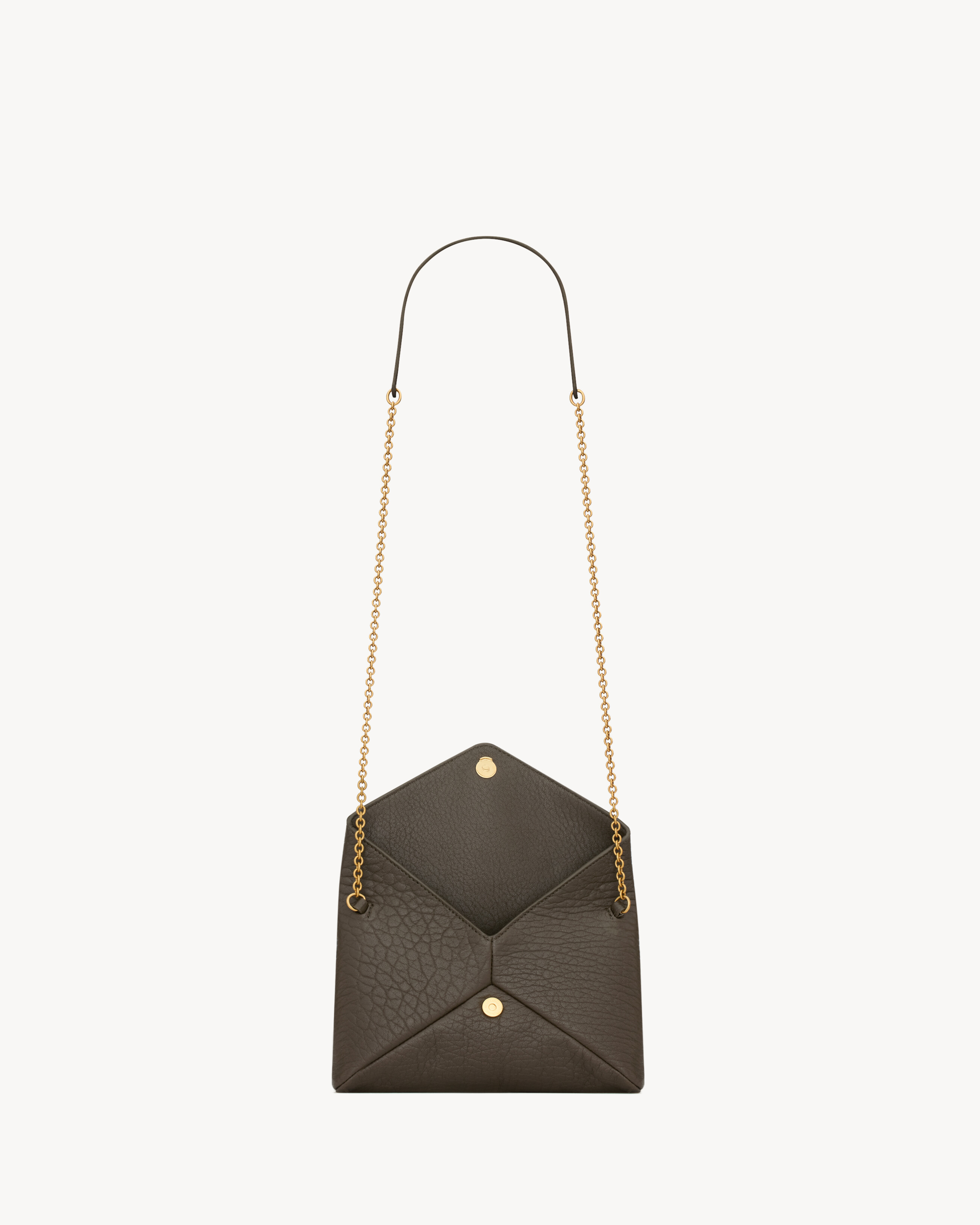CASSANDRE chain pouch in lambskin