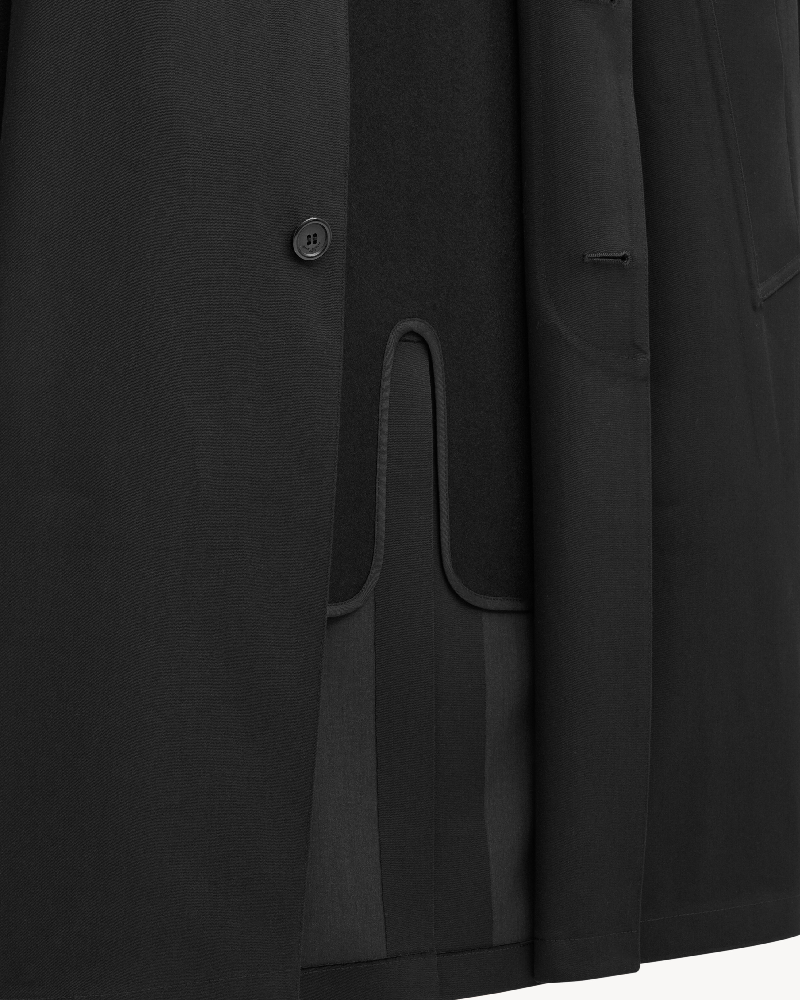 Coat in water-repellant canvas