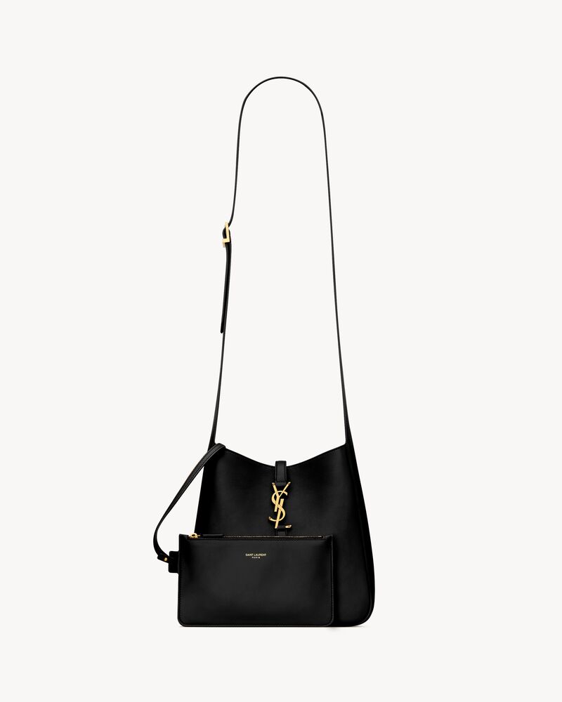 LE 5 À 7 supple crossbody in grained leather