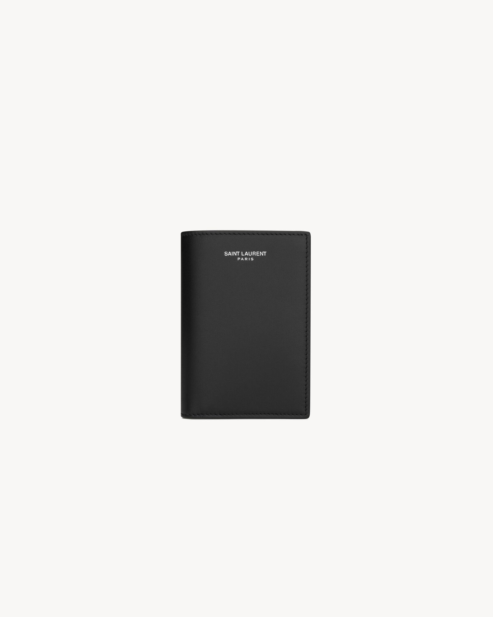 PARIS credit card wallet in smooth leather — 6070510U90N1000