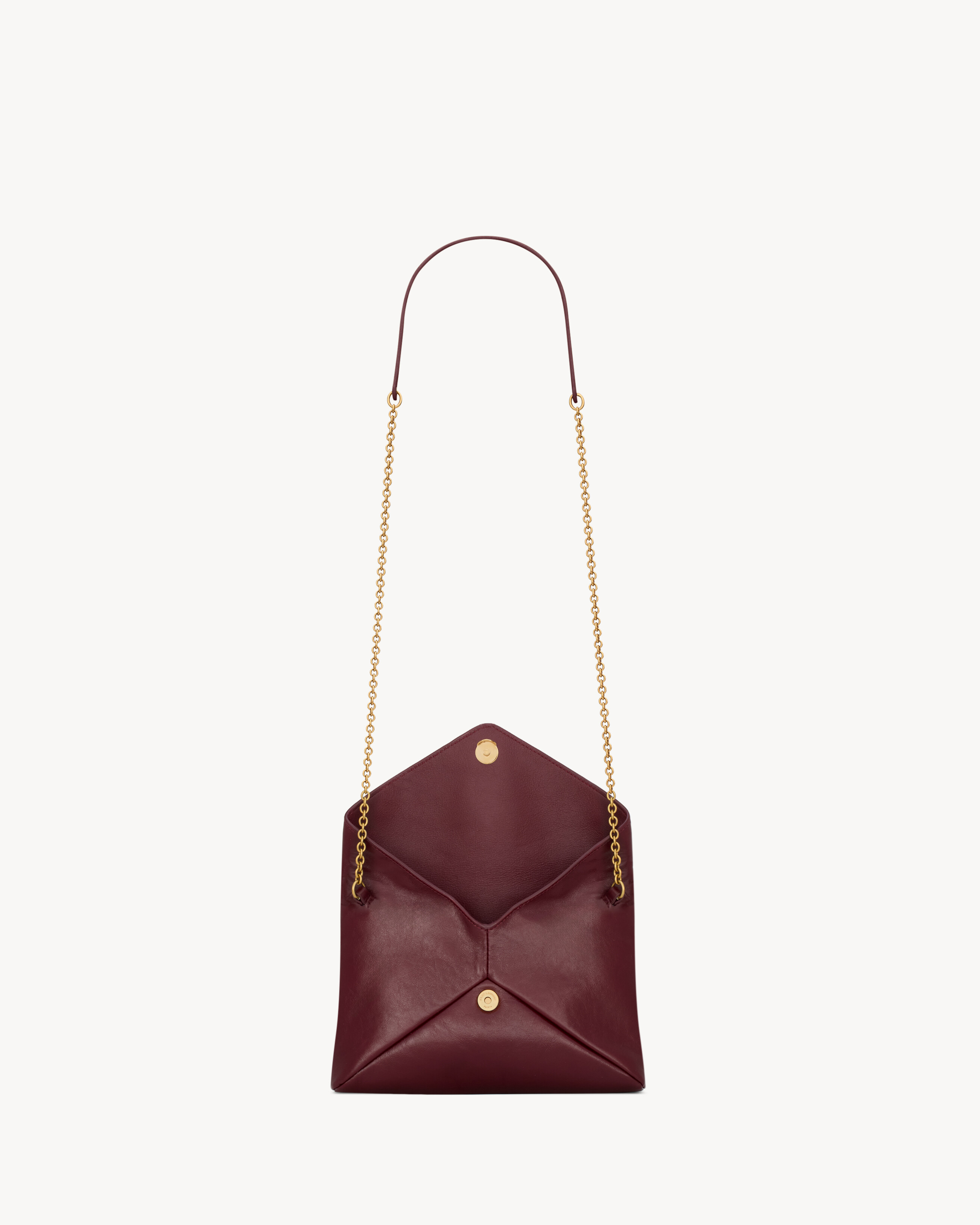 CASSANDRE chain pouch in shiny leather