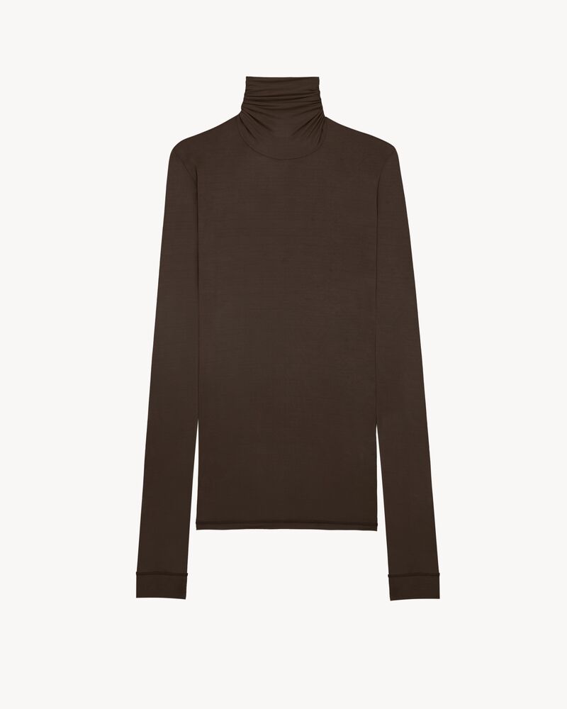 blusa com gola alta em jersey elástico