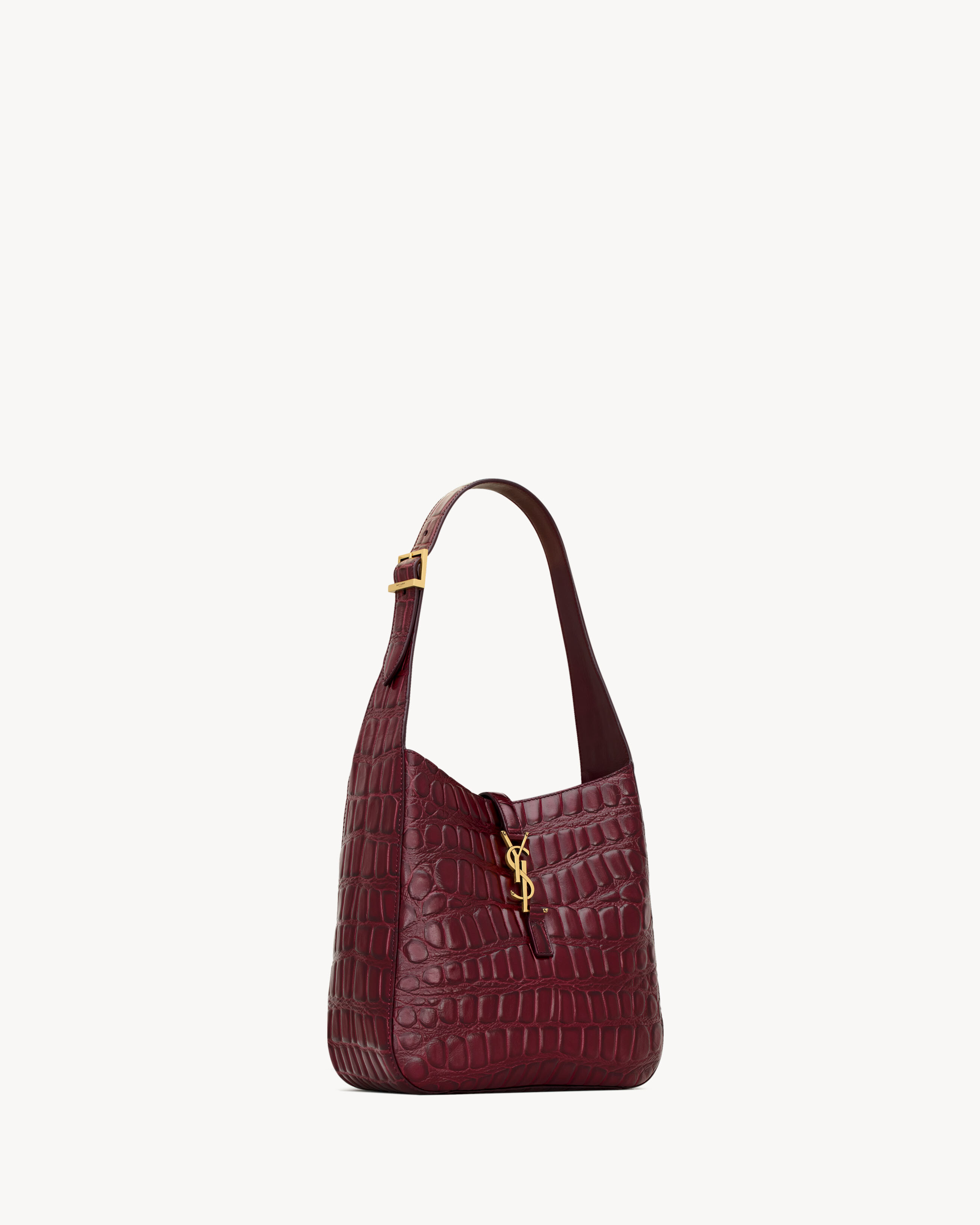 LE 5 À 7 supple small in crocodile-embossed leather